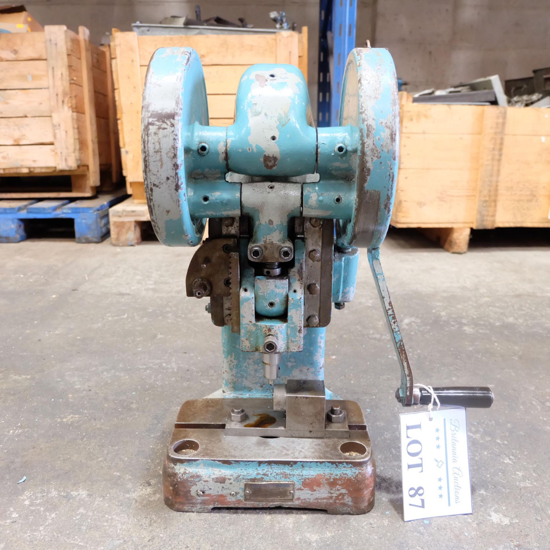 Smart & Brown H5 Toggle Press 3 1/2" Throat, 5 1/4" Daylight. Adjustable Stroke Tee Slotted Table