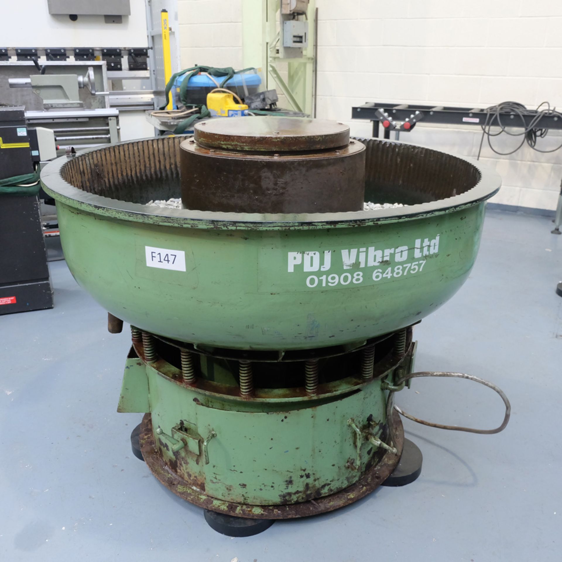 PDJ Circular Vibratory Bowl Finisher. Size 1300mm Diameter. Through Size 300mm. Bowl Height 950mm.