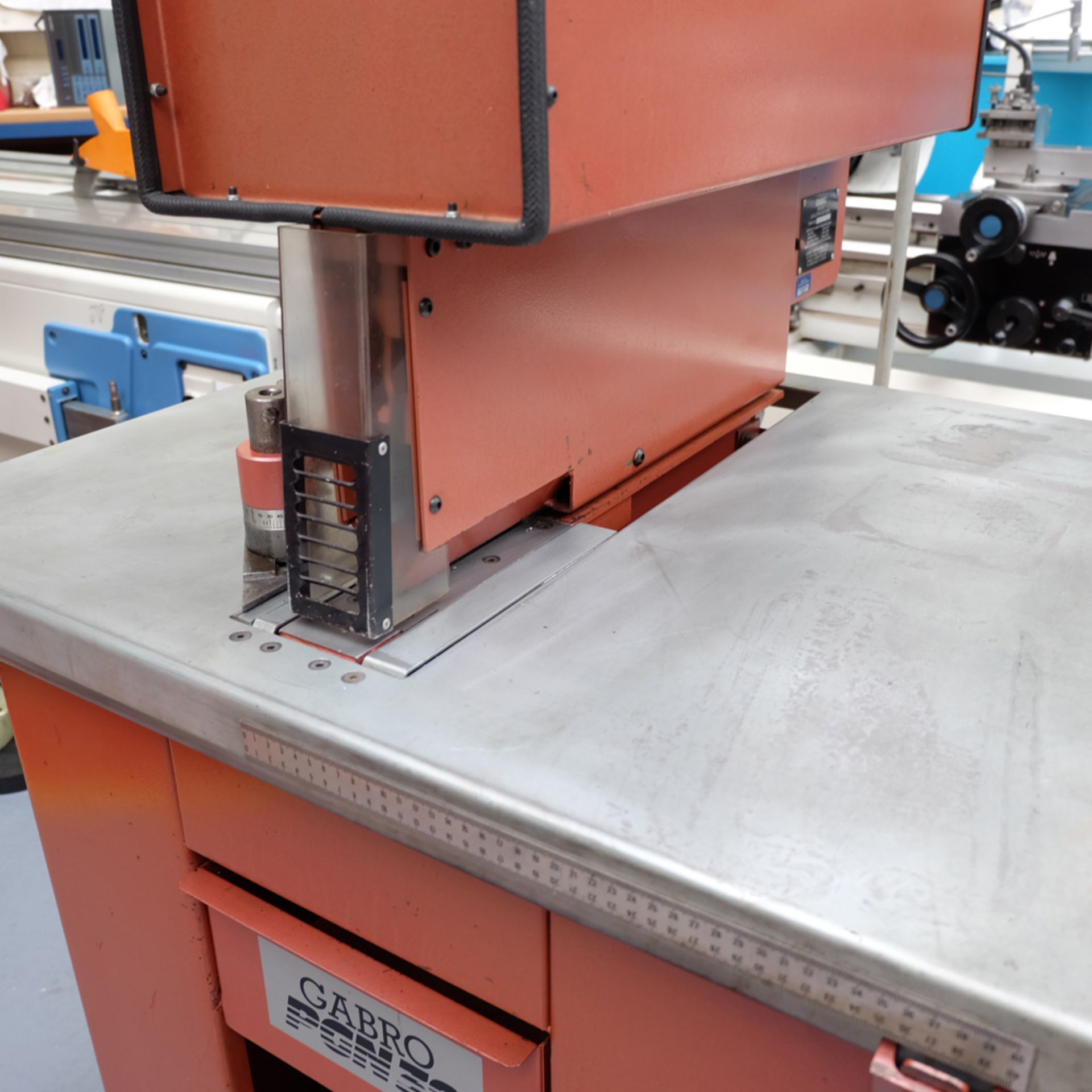 Gabro Type PGN 32 Pneumattic Sheet Metal Guillotine/Notcher. - Image 5 of 9