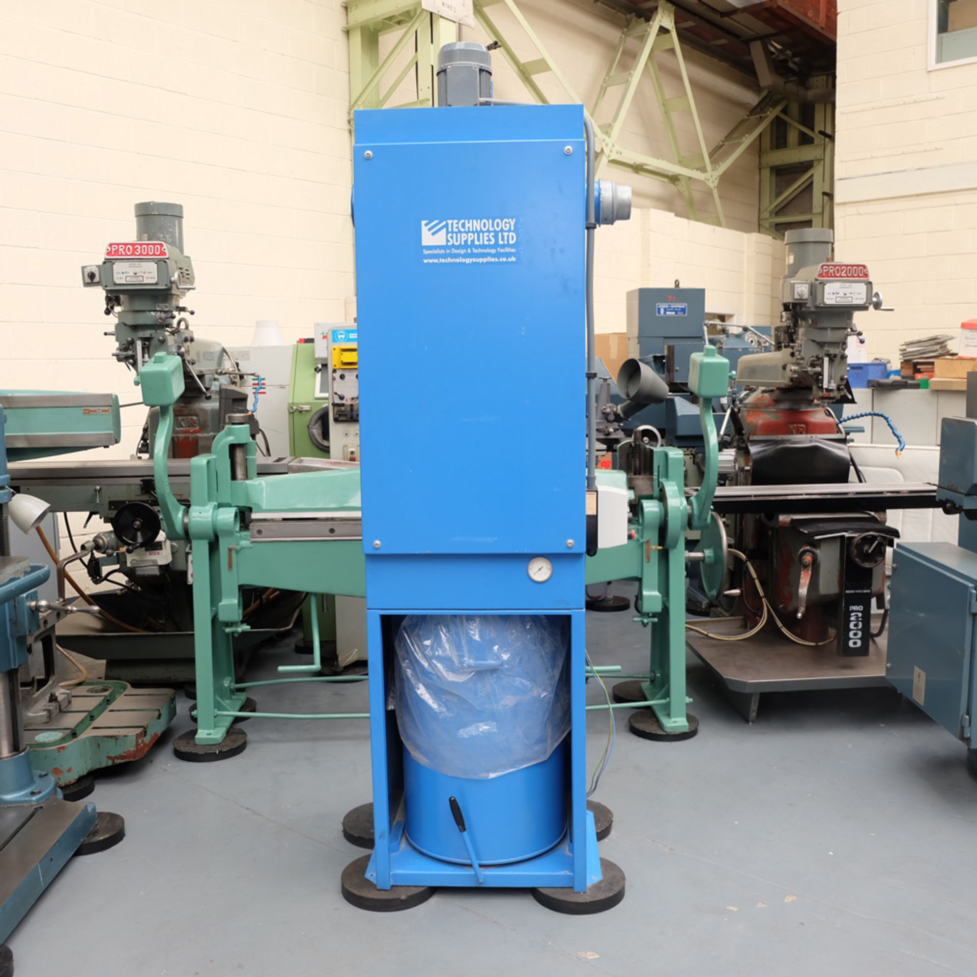 T S P L A Model 530-682 Dust Extractor for Wood. Single Phase Motor 1.1KW. - Image 2 of 4