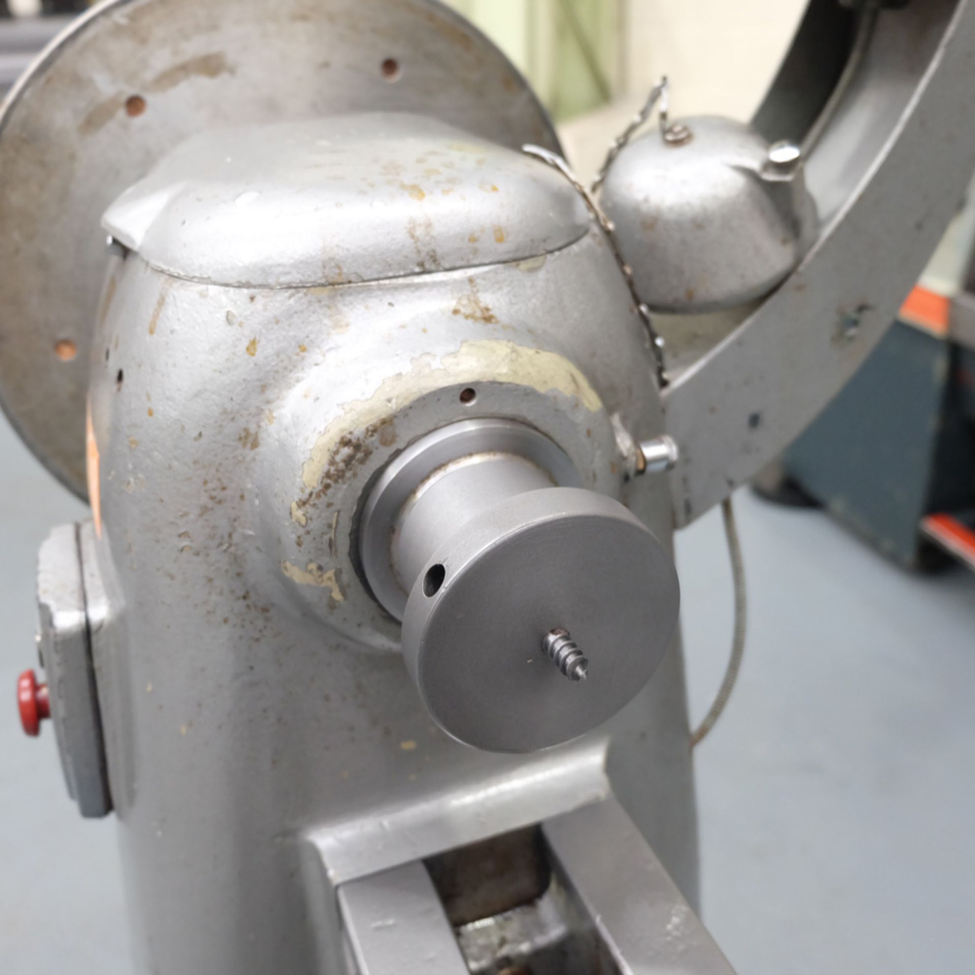 Union Graduate Pedestal Wood Turning Lathe. Distance Between Centres 30". Swing Over Bed 12". - Image 6 of 6