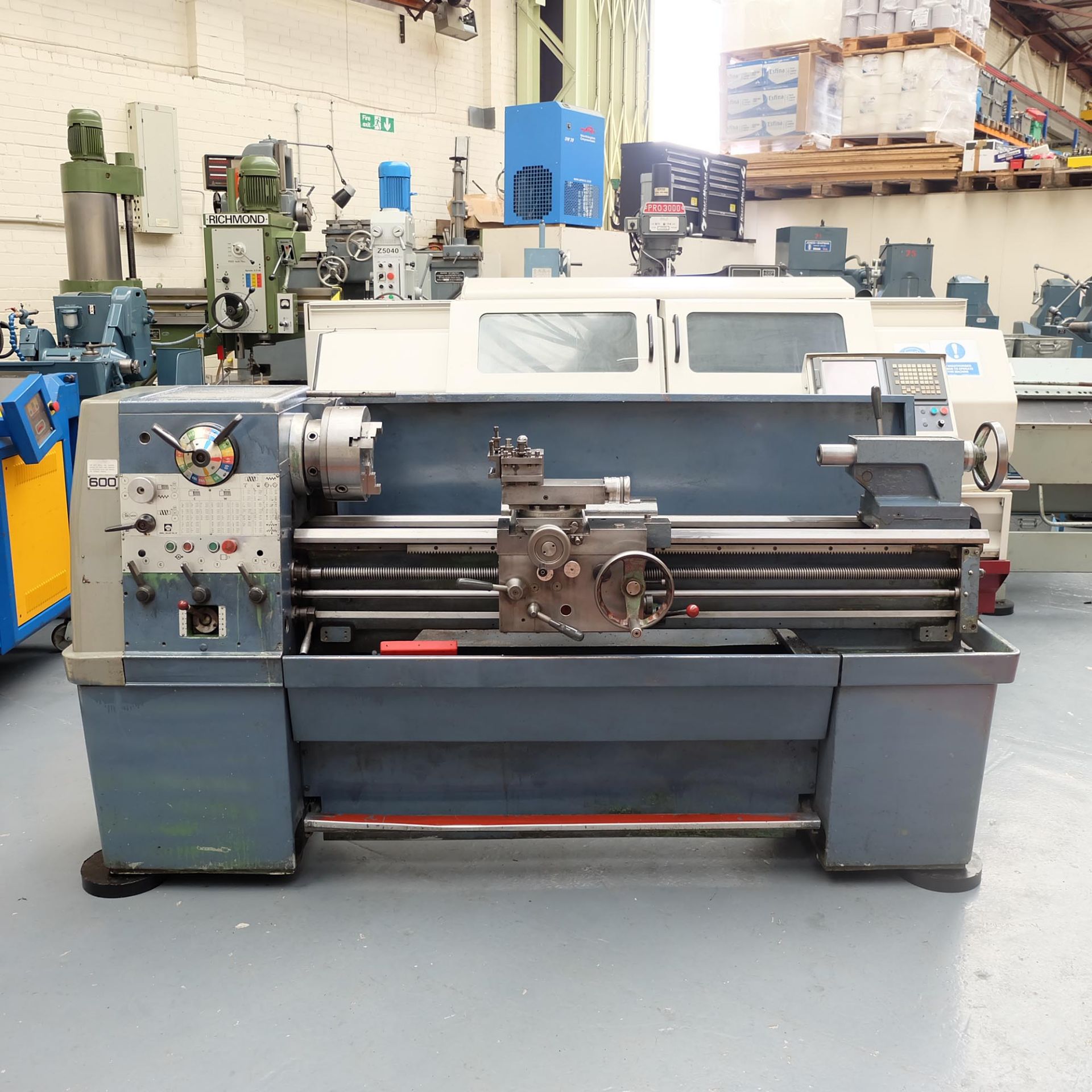 Colchester Triumph 2000 Gap Straight Bed Centre Lathe.