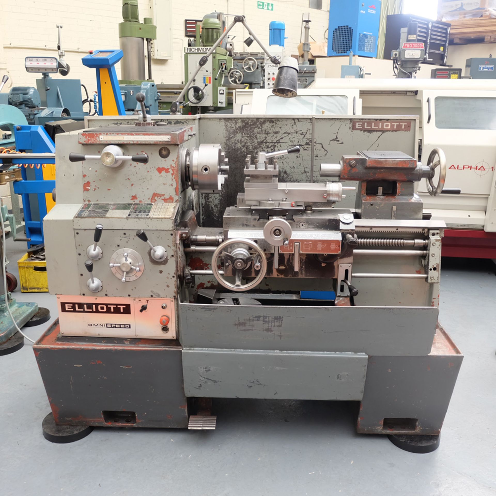 Elliott Omnispeed Model MS30/2500 Gap Bed Centre Lathe.