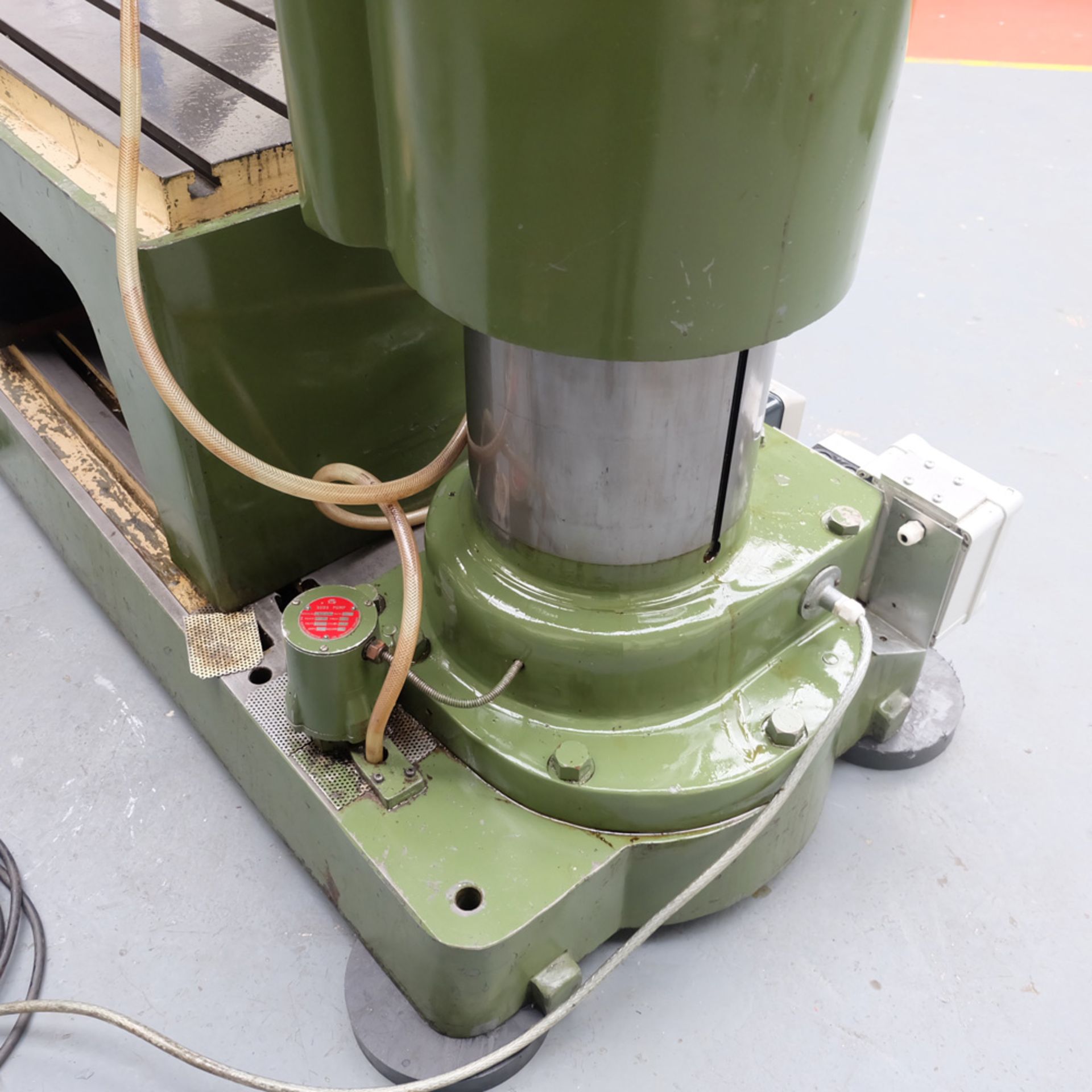 Richmond Envoy 48" Radial Arm Drilling Machine. Radius 48". Spindle Taper 4 Morse. - Image 3 of 10