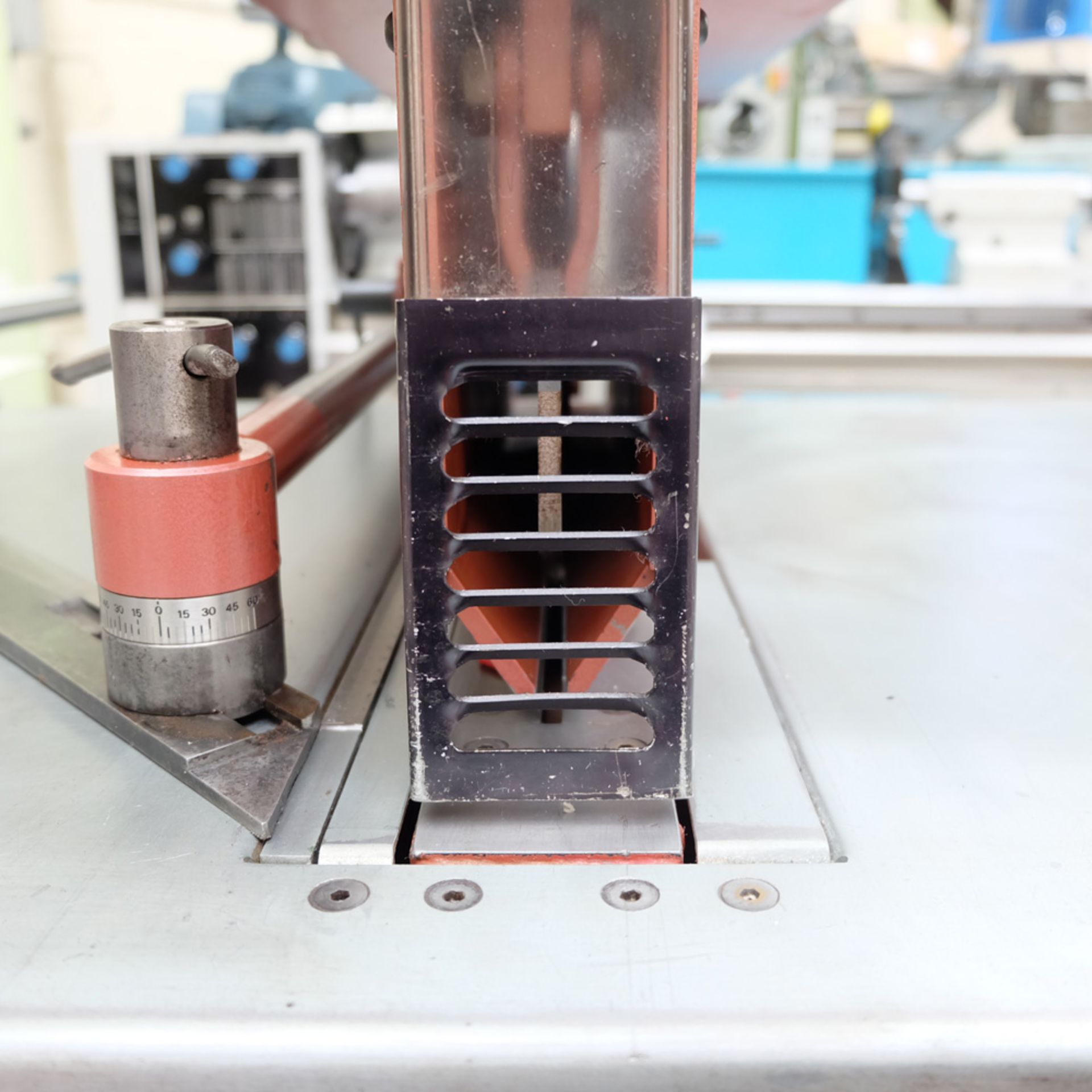 Gabro Type PGN 32 Pneumattic Sheet Metal Guillotine/Notcher. - Image 4 of 9