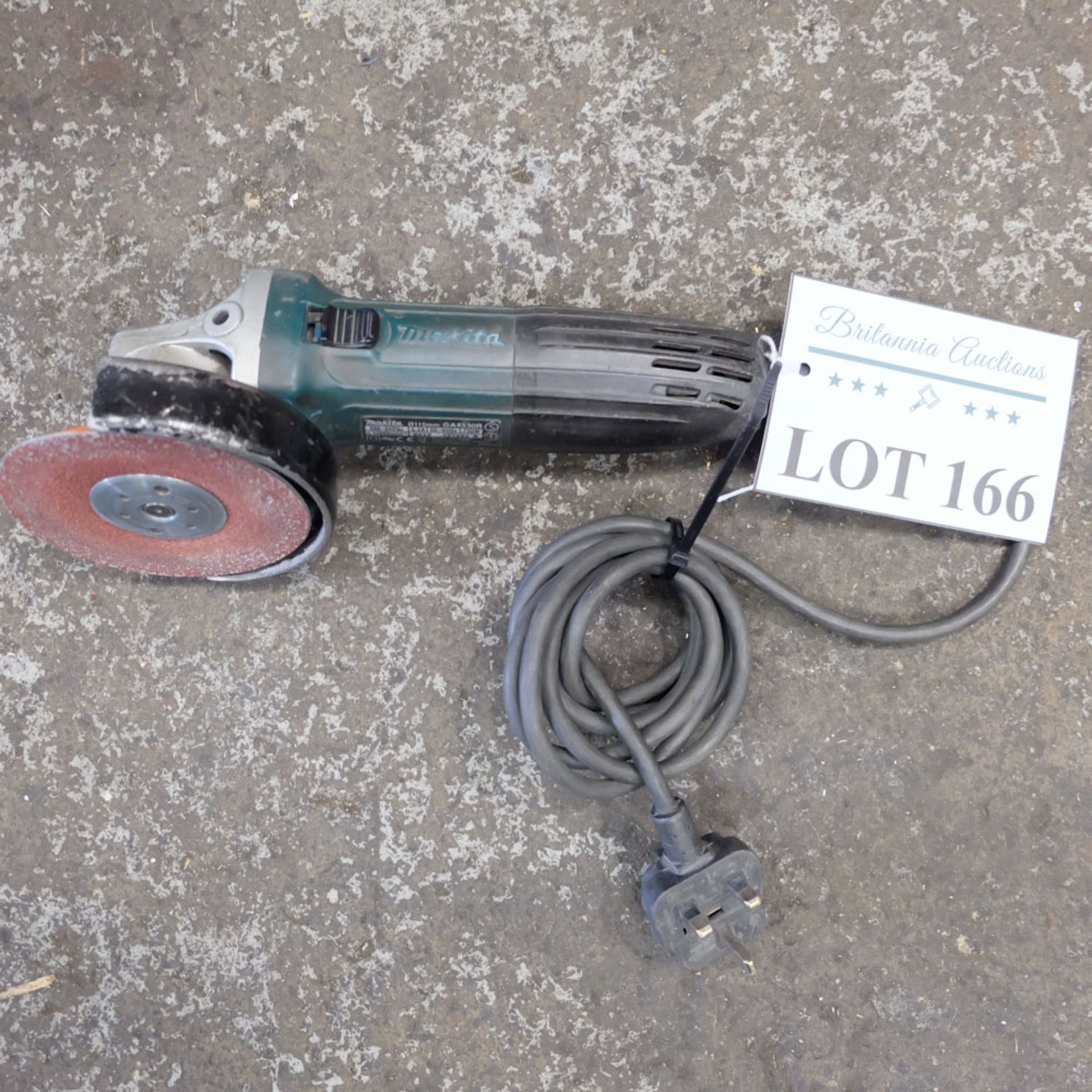 MATIKA Angle Grinder Model GA4530R. Single Phase. - Image 2 of 4