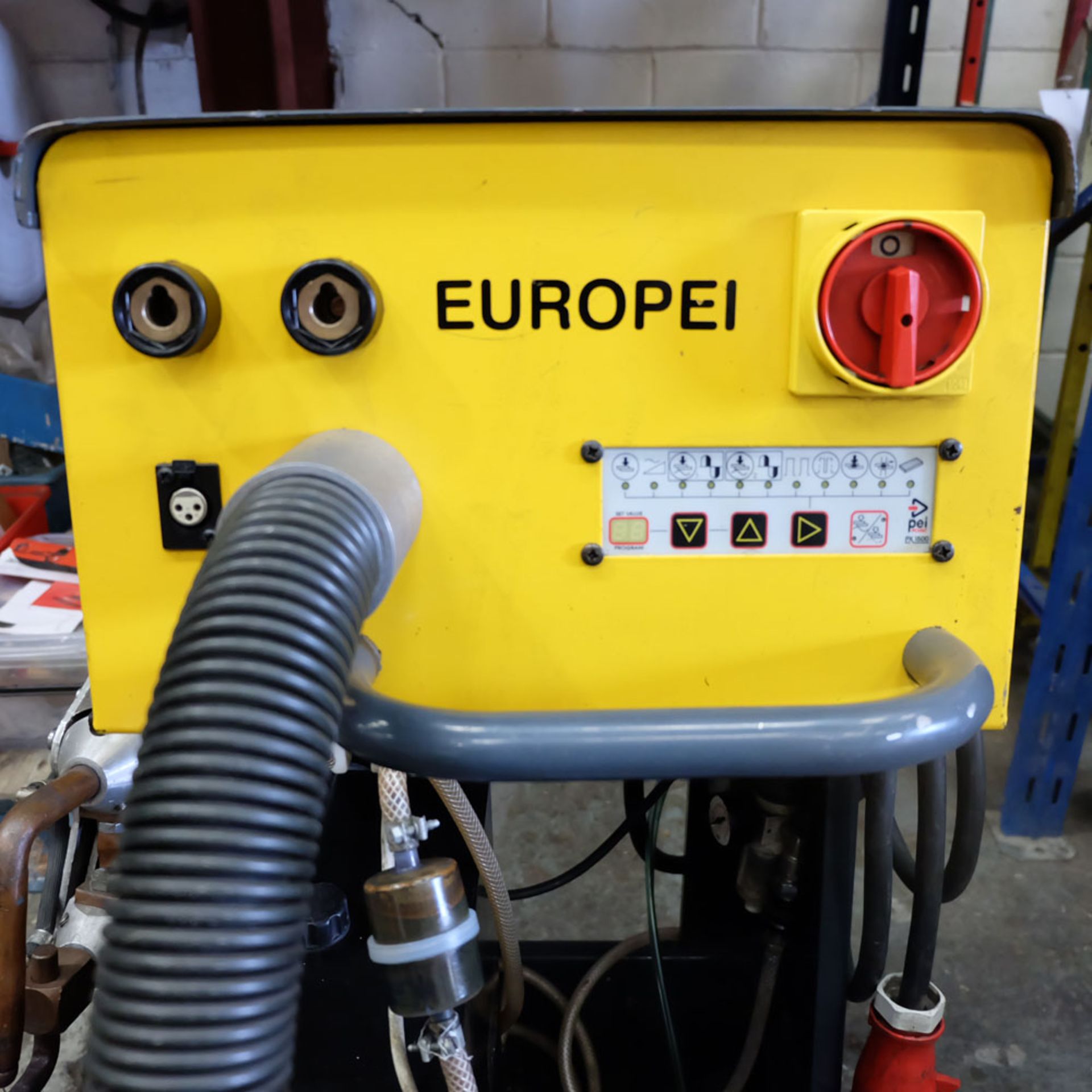 Sureweld Europei Portable Spot Gun Welding System. Capacity 2mm + 2mm Mild Steel. - Image 3 of 9