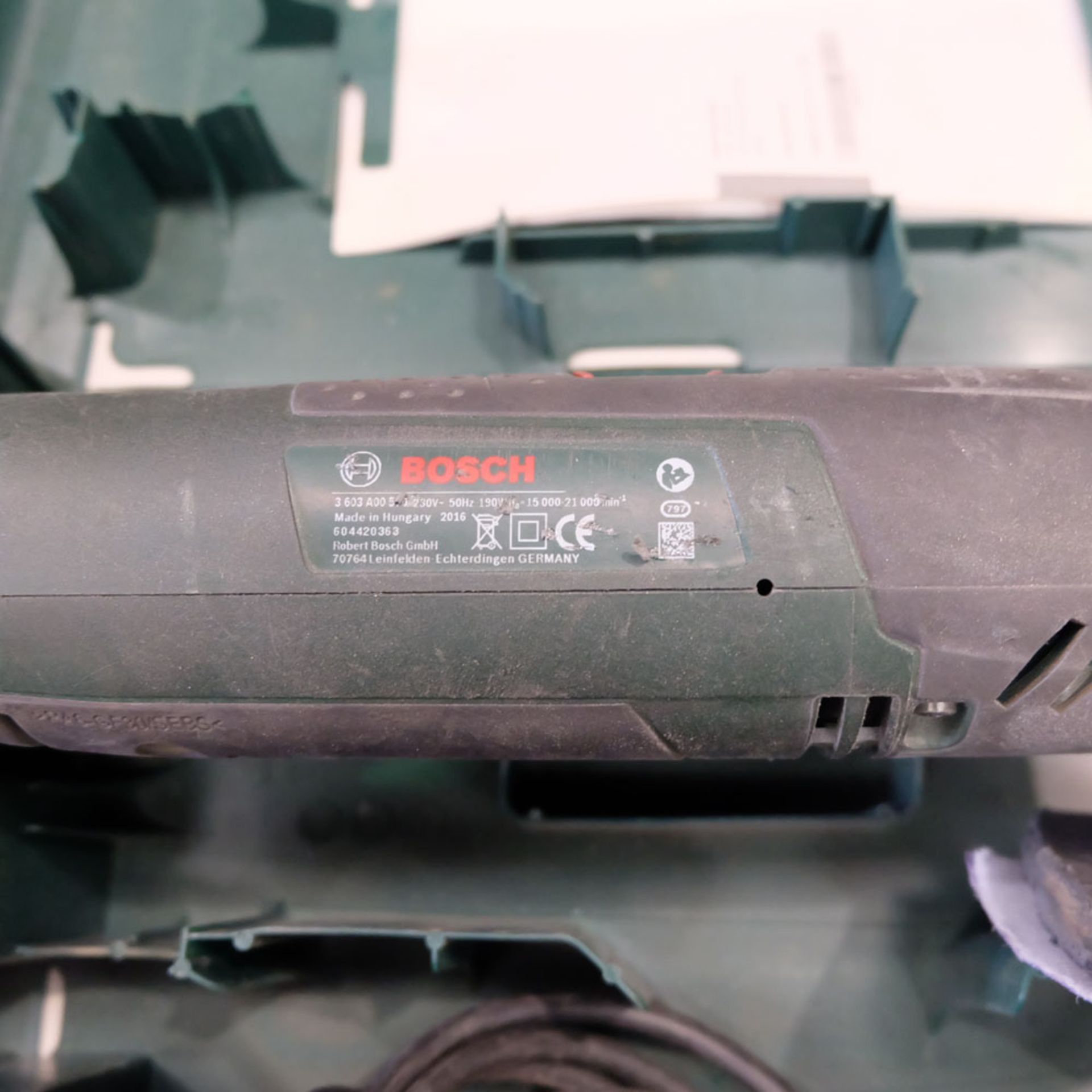 BOSCH Model PMF190 E. Cutter/Sander. Single Phase. - Image 4 of 6