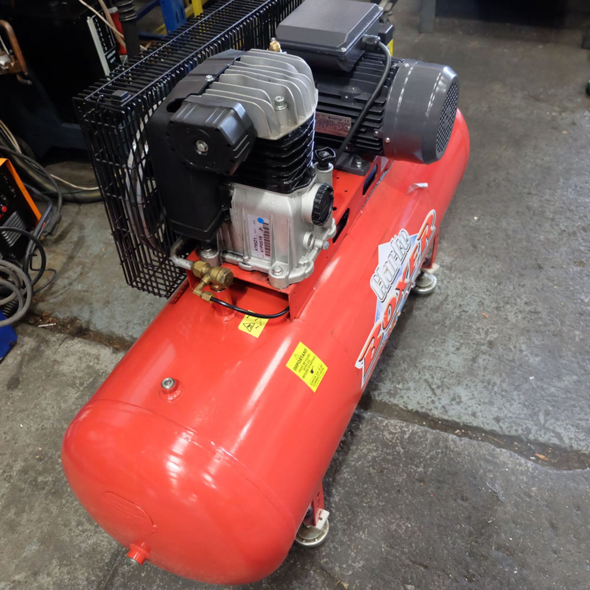 Clarke 14cfm Air Compressor. Motor 2.2kW. Single Phase. Air Receiver Size 150Ltr. - Image 3 of 9