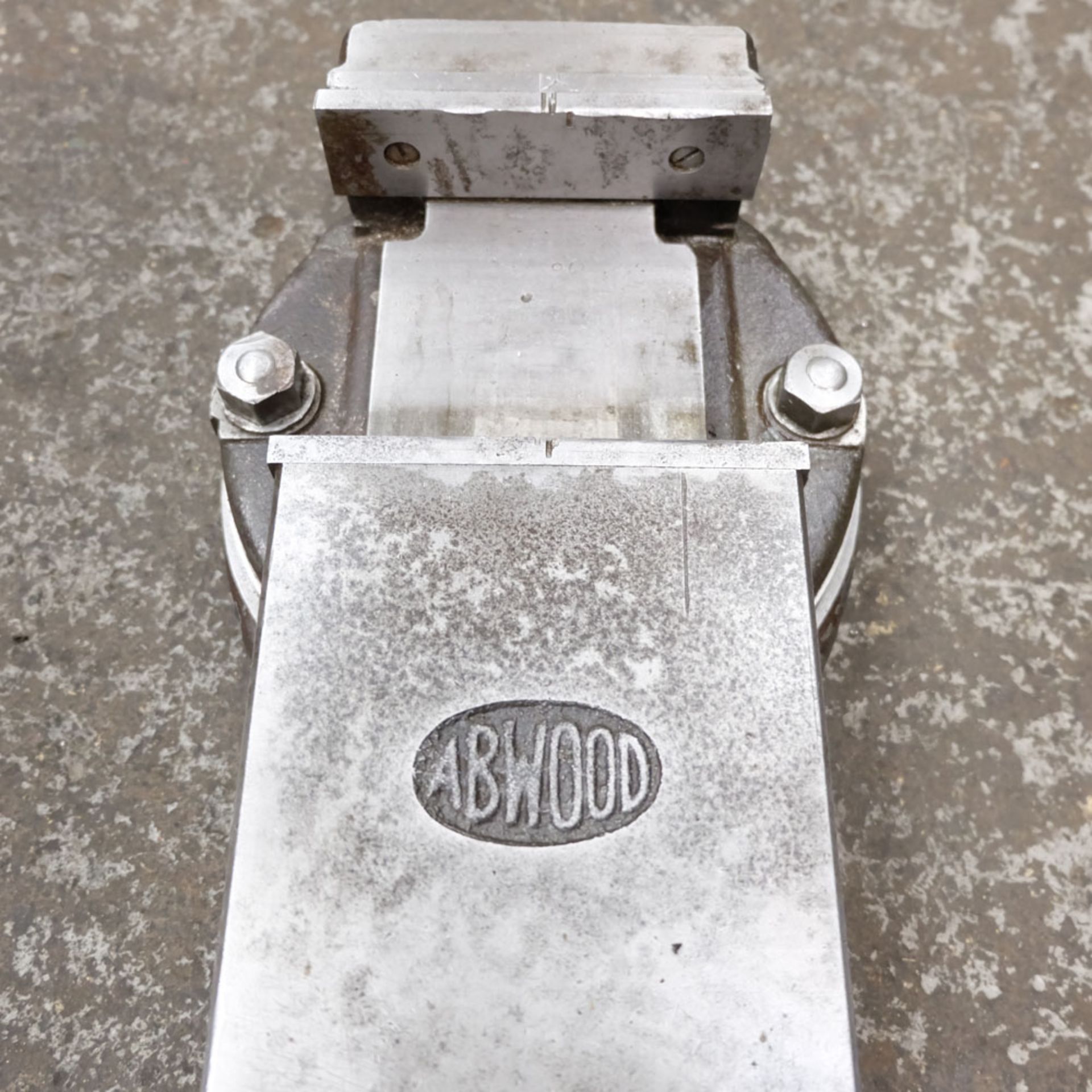 ABWOOD Swivelling Machine Vice. Approx Measurements - Jaws 6 1/4". Max Opening 5". - Image 2 of 5