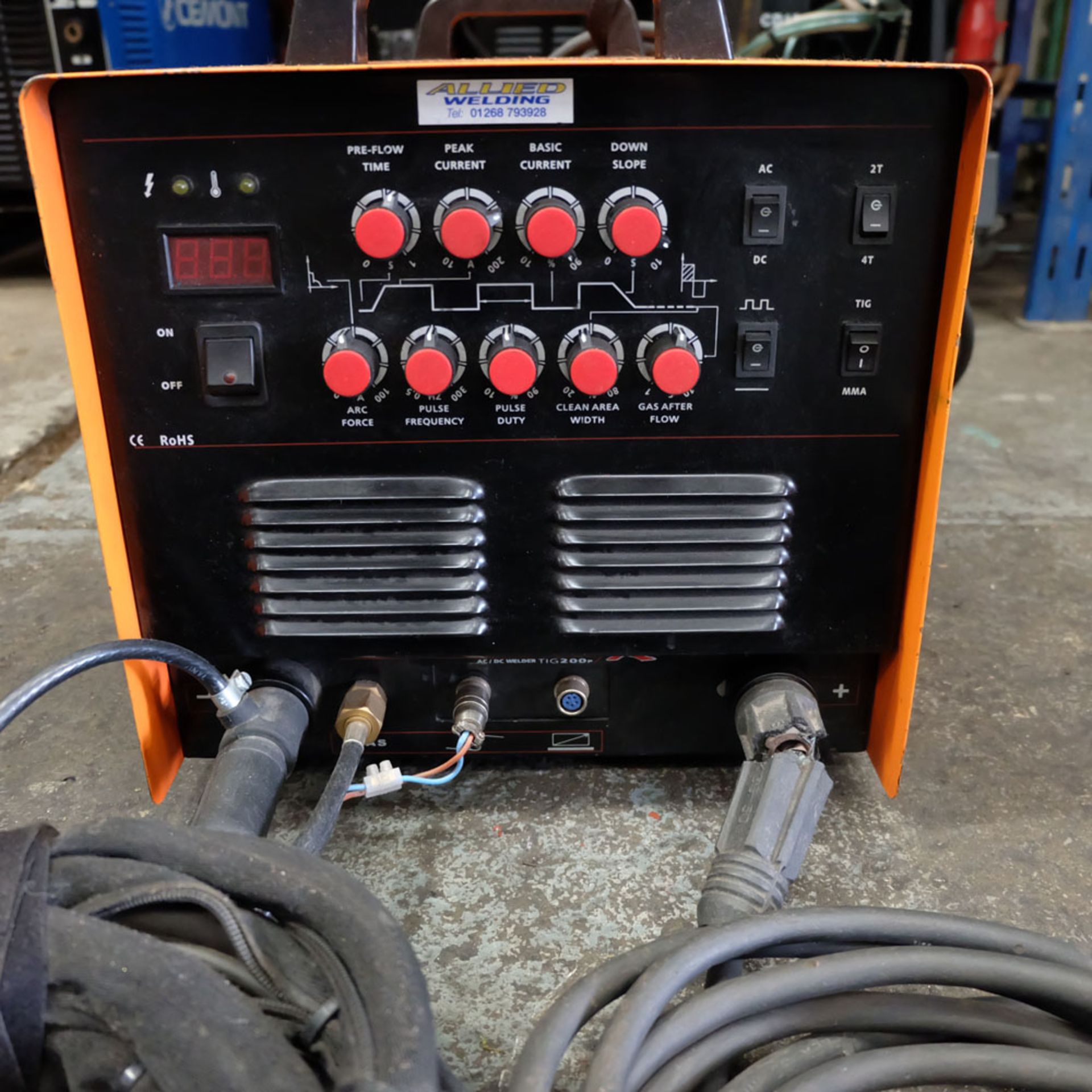 Invert-R Model TIG200PACDC - Portable AC/DC Welding Set. Capacity 10 to 200 Amp. - Image 2 of 7