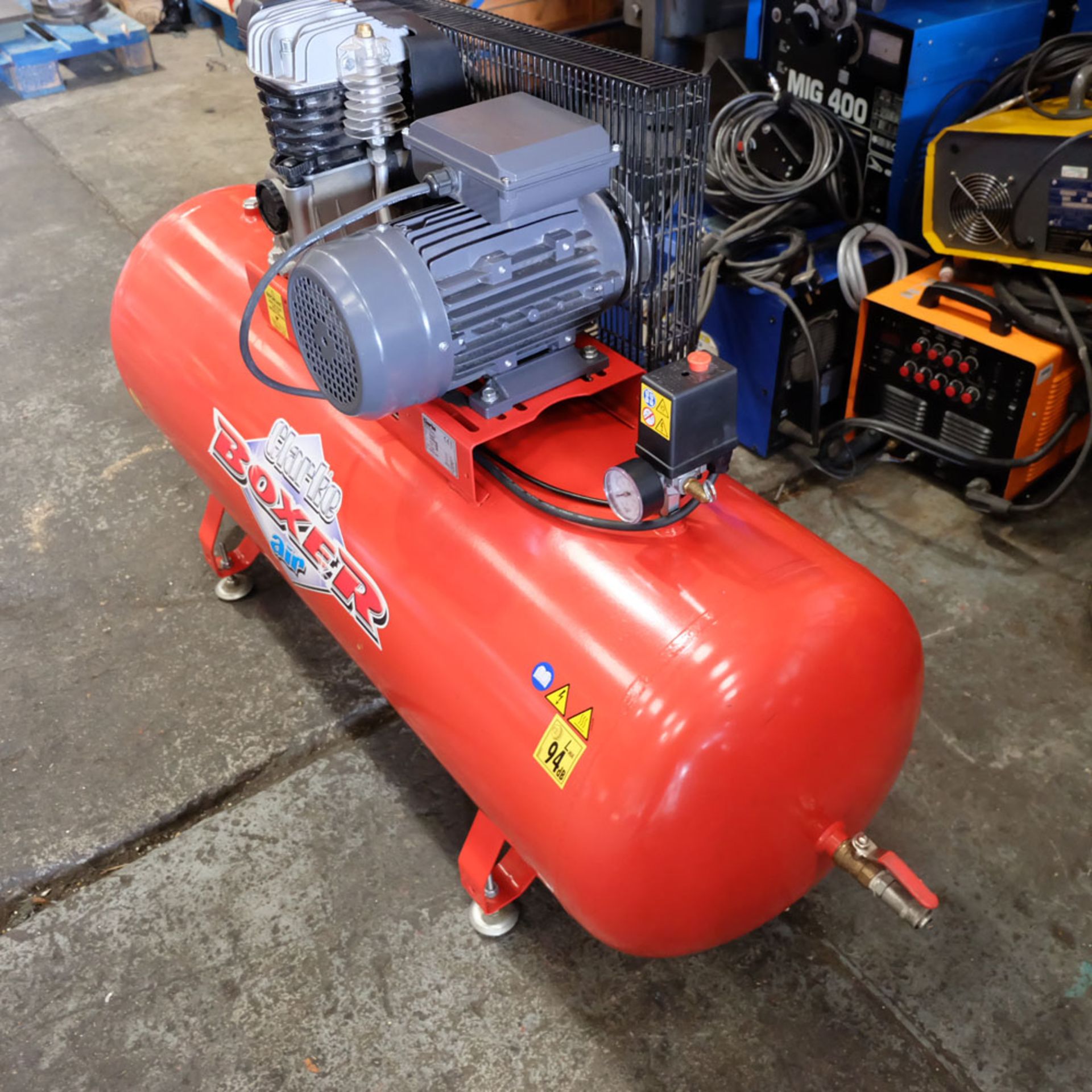 Clarke 14cfm Air Compressor. Motor 2.2kW. Single Phase. Air Receiver Size 150Ltr. - Image 3 of 10