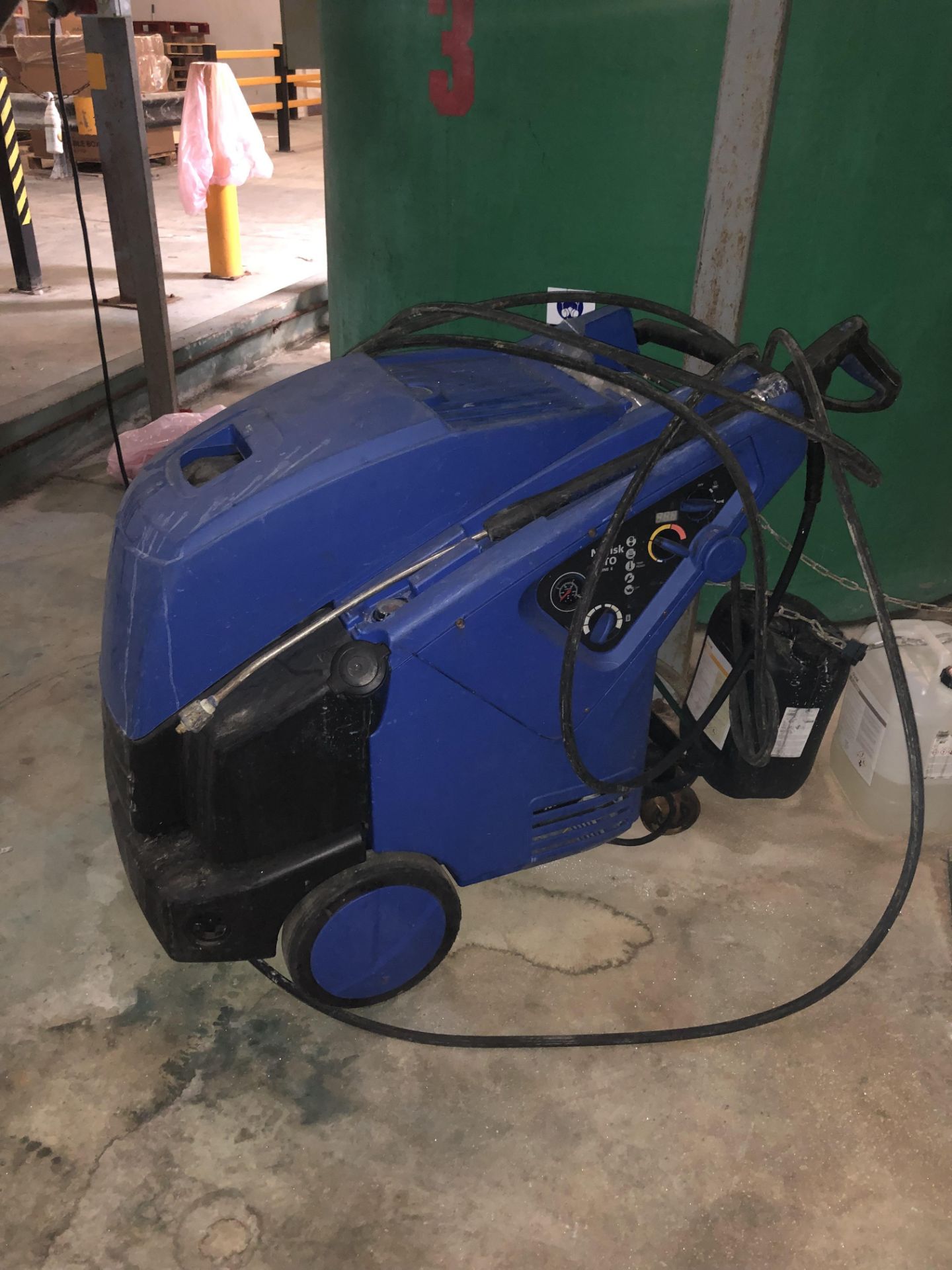 Nilfisk Alto portable diesel steam pressure washer