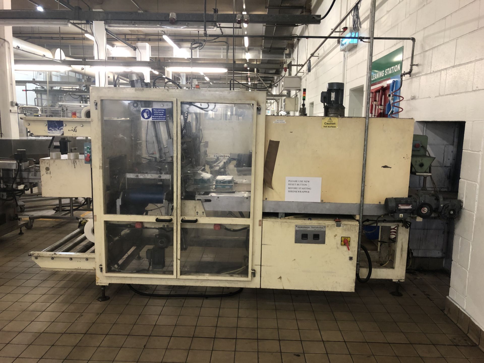 Europack SW21 Sidefeed auto shrink wrapping machin