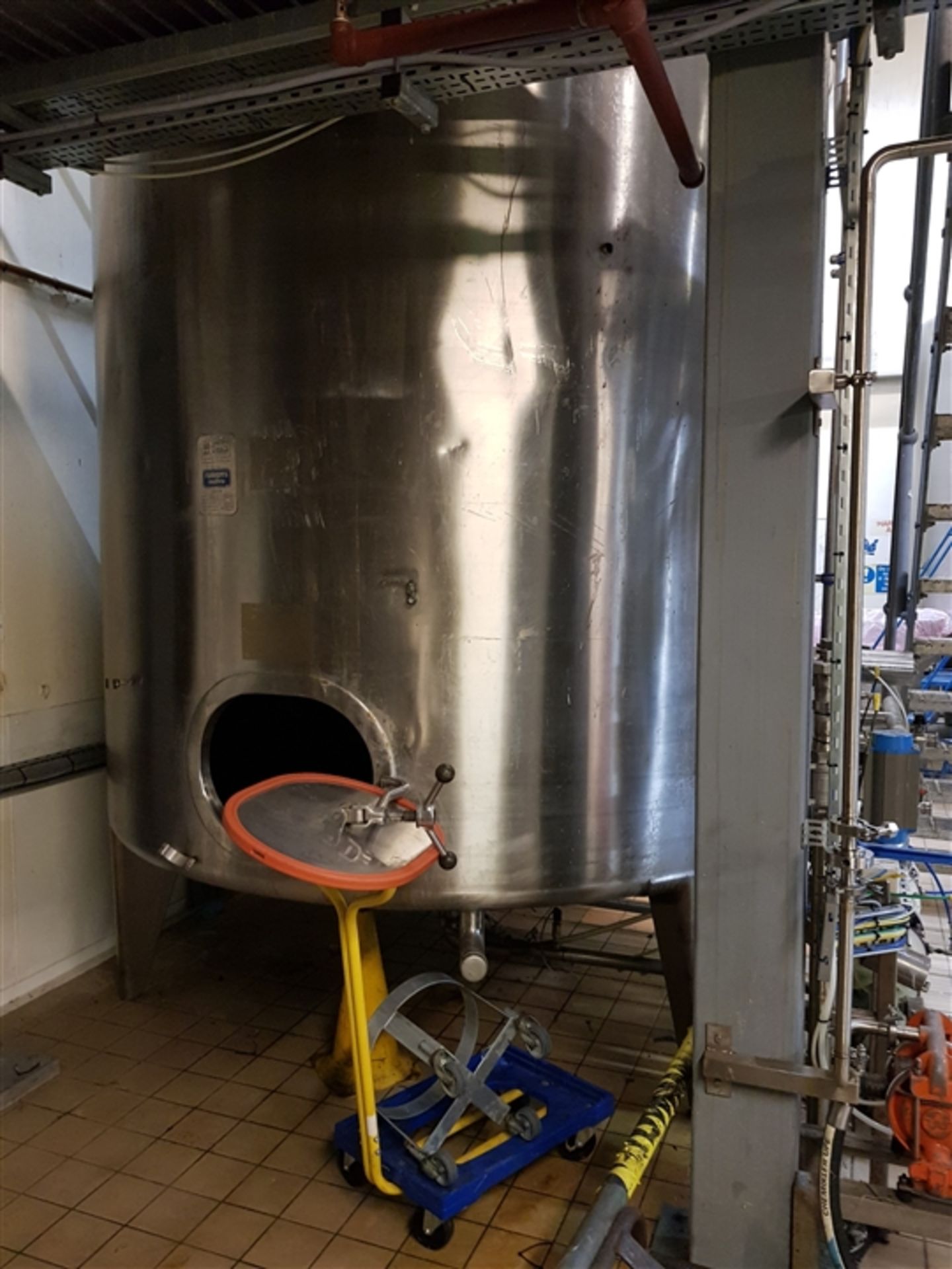 12,700 Litre stainless steel single skin tank with