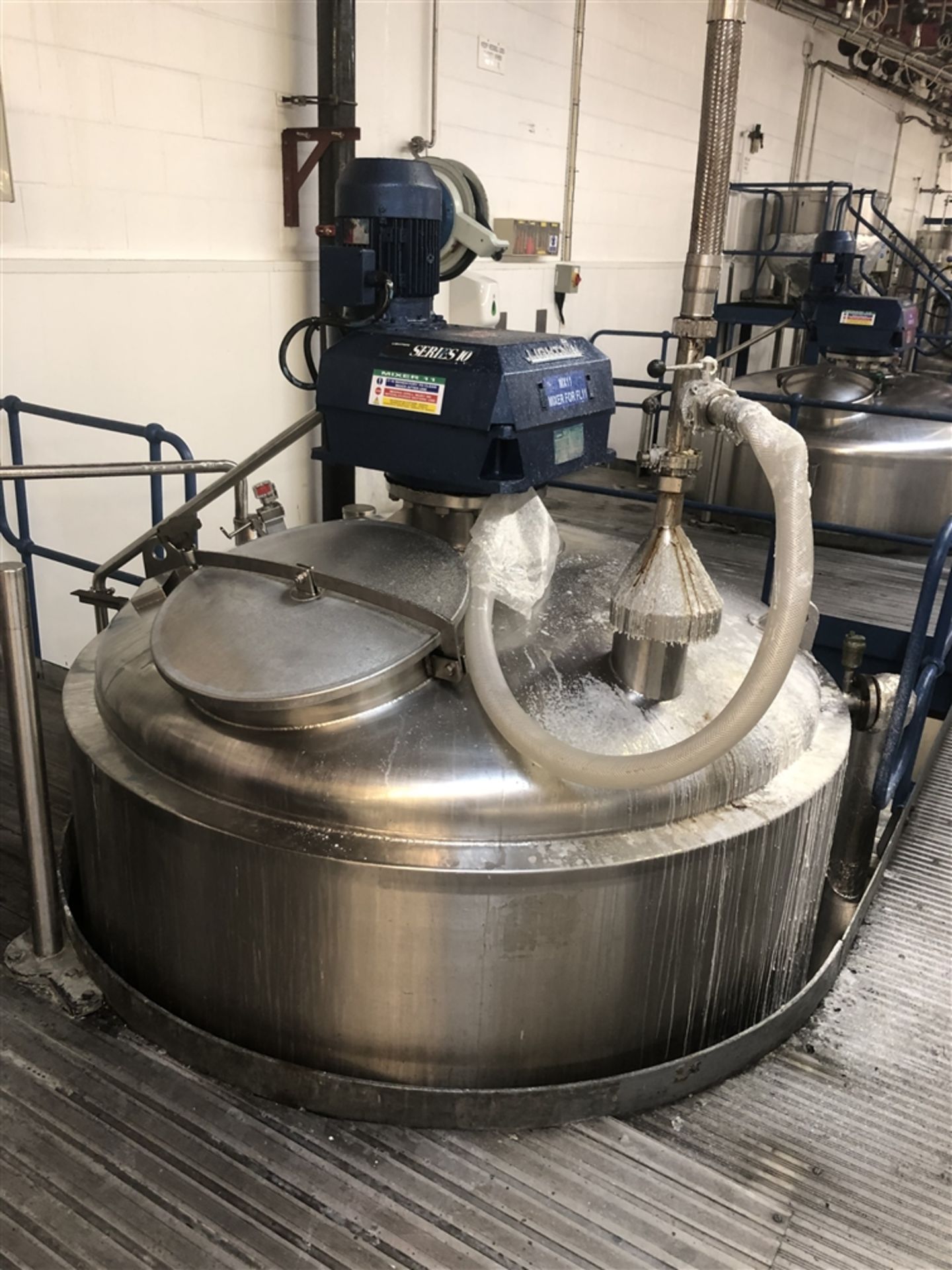 Websters 5000 Litre jacketed mixing vessel with Li