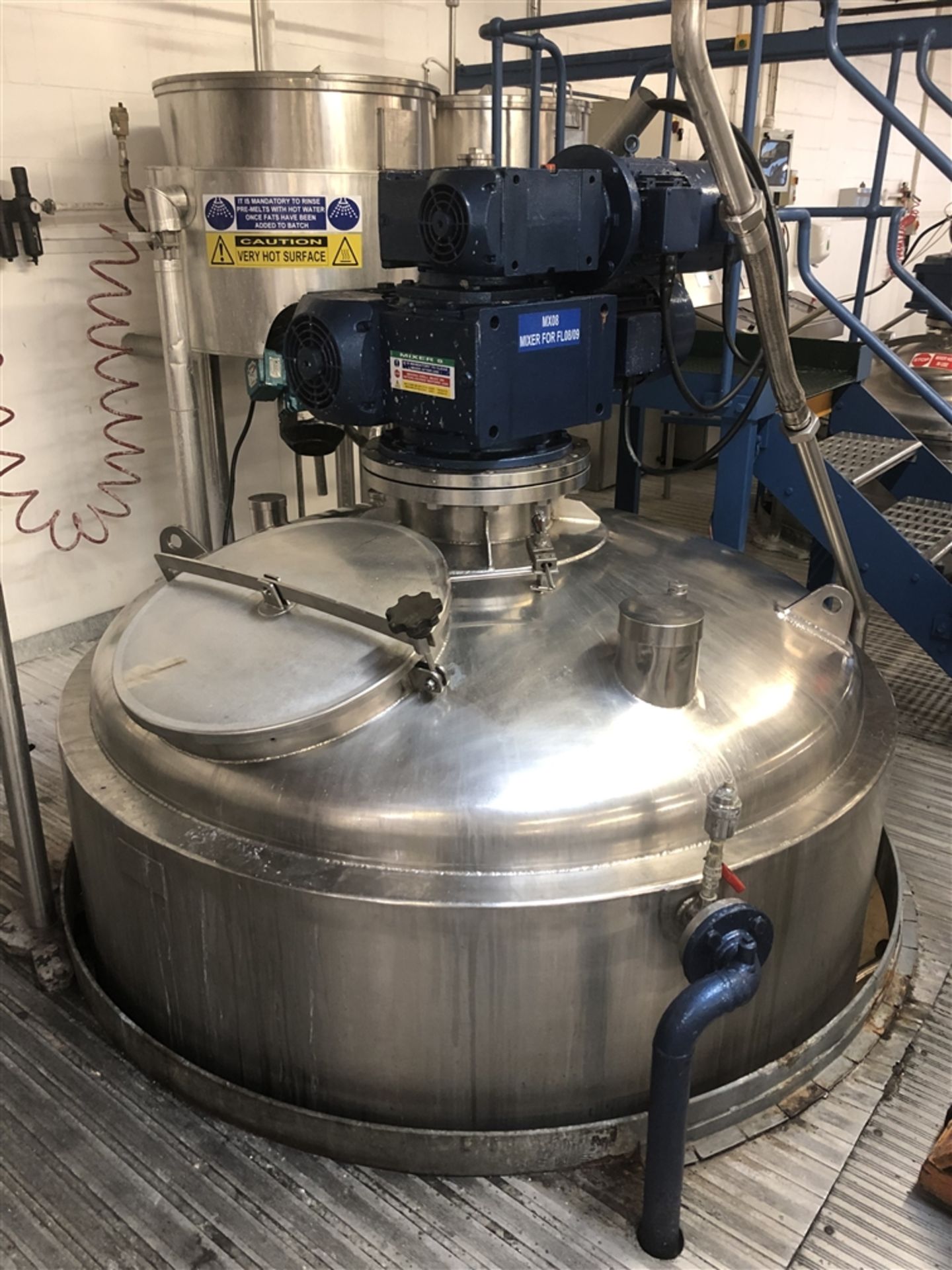 Websters 10,000 Litre jacketed mixing vessel with