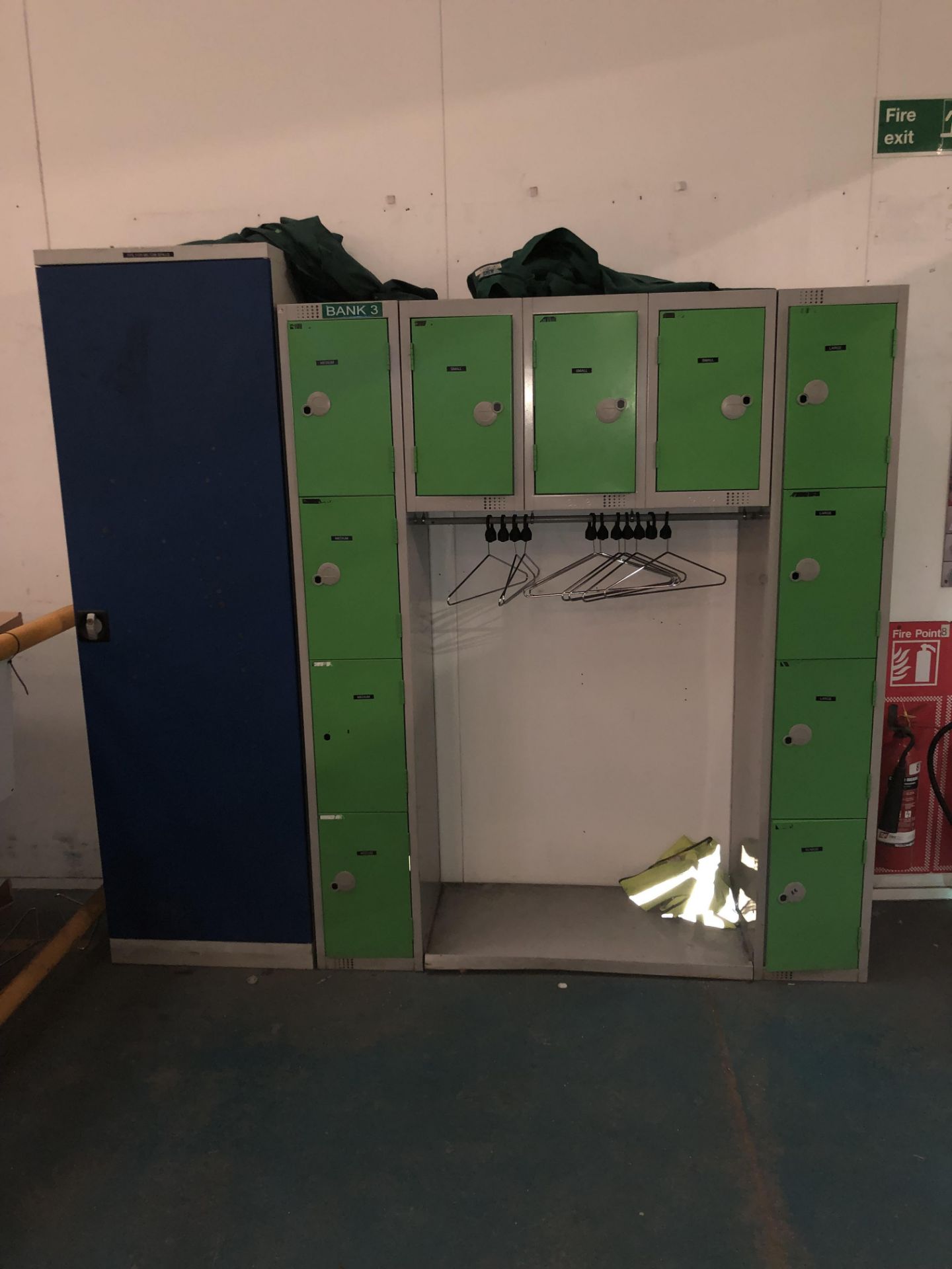 Quantity of personal lockers with hanging rails