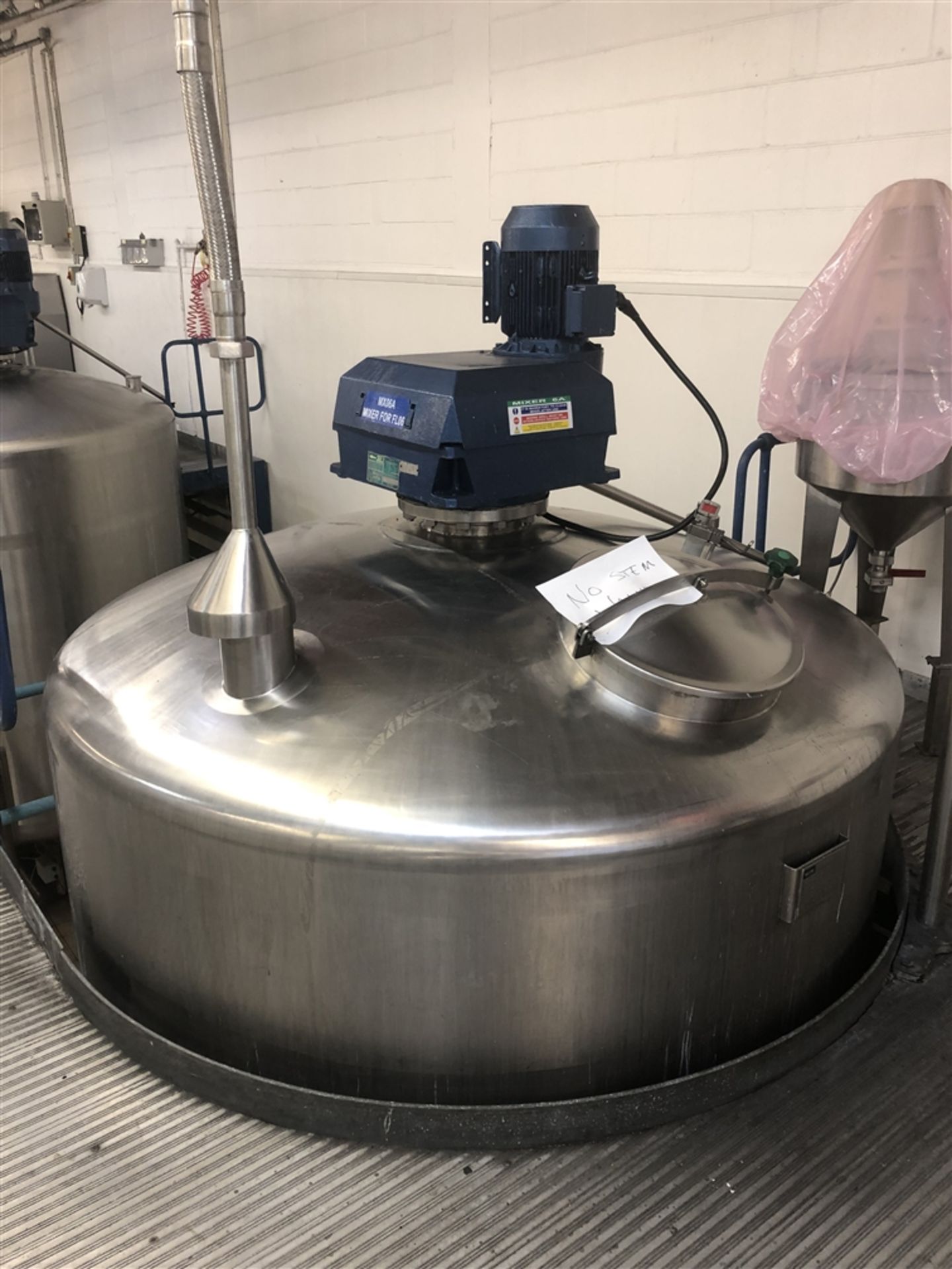 Websters 10,000 Litre jacketed mixing vessel with