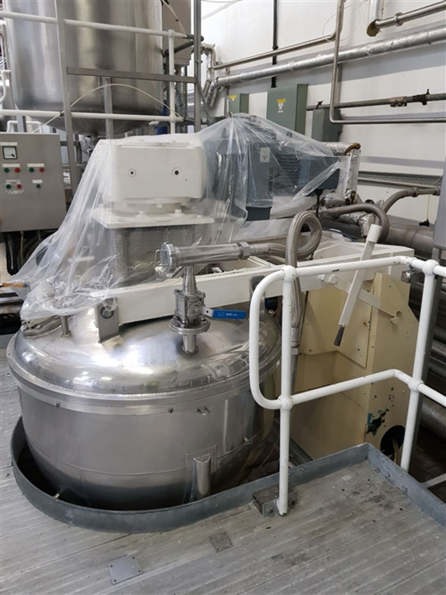 Guisti 150 Gallon jacketed mixing vessel with scra