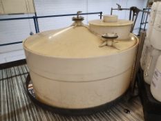 10,000 Litre cylindrical plastic storage tank