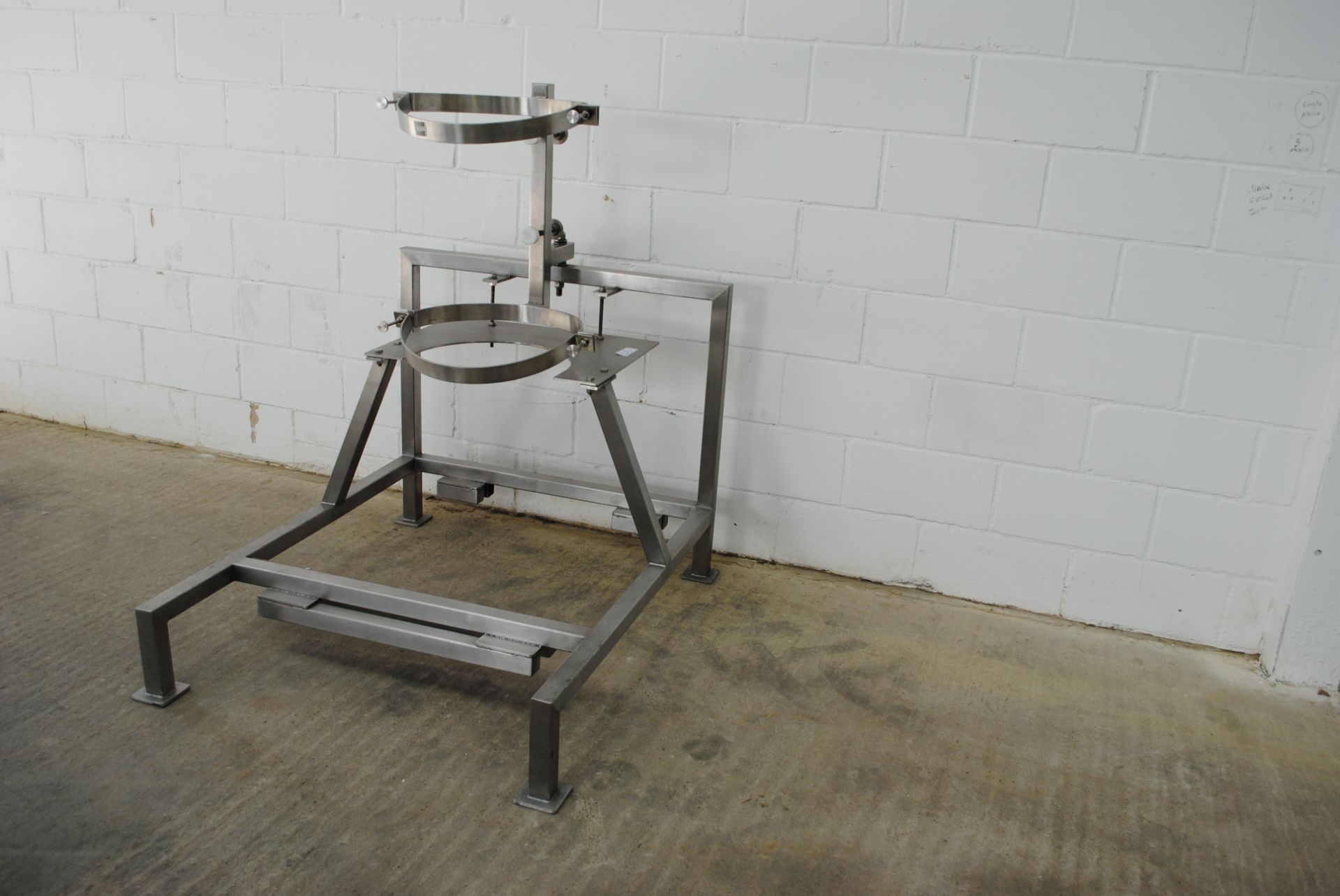 Stainless Steel Barrel Stand - Image 2 of 3