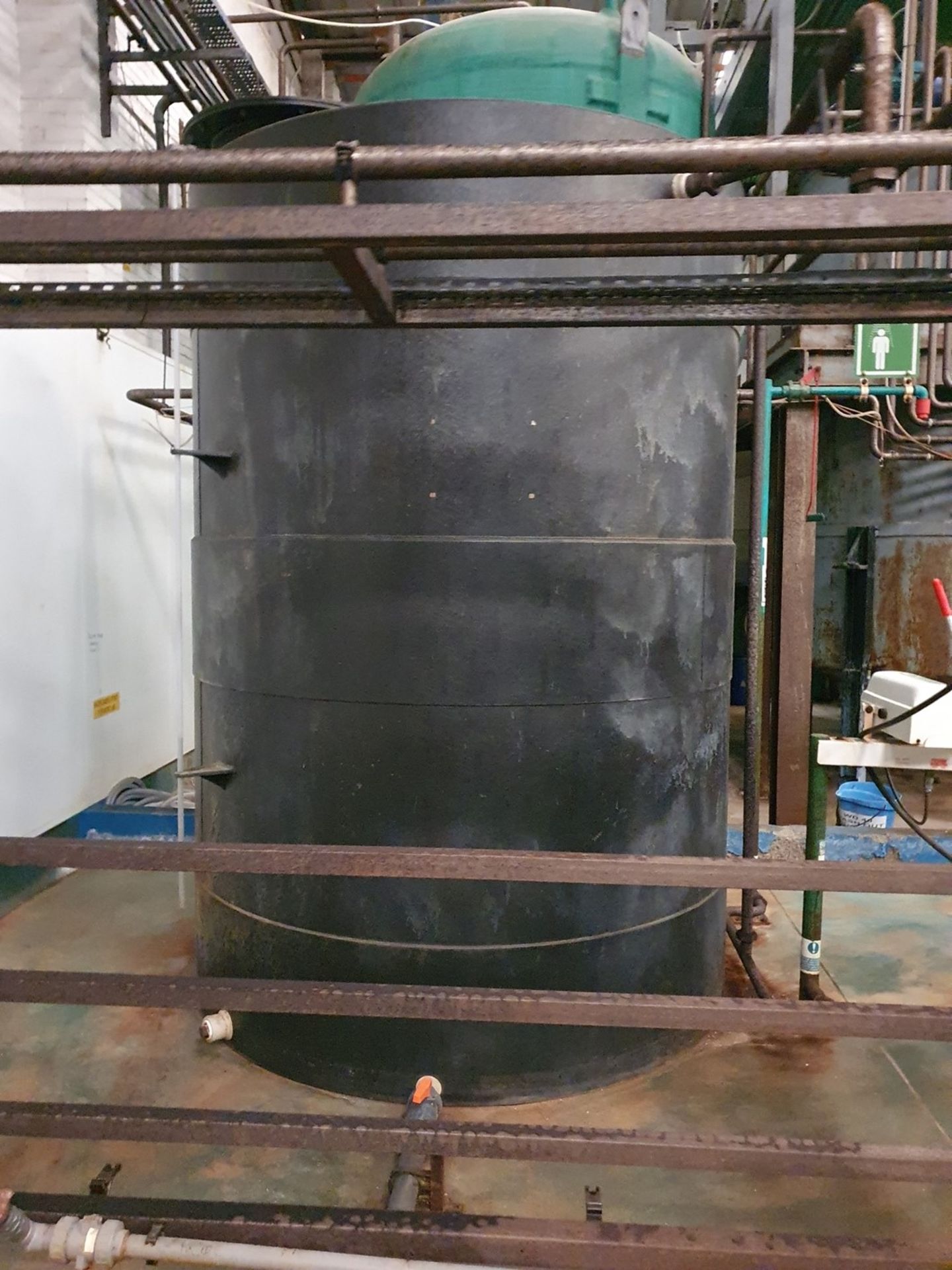 Forbes Circa 8,000 Litre Black Plastic Storage Tank