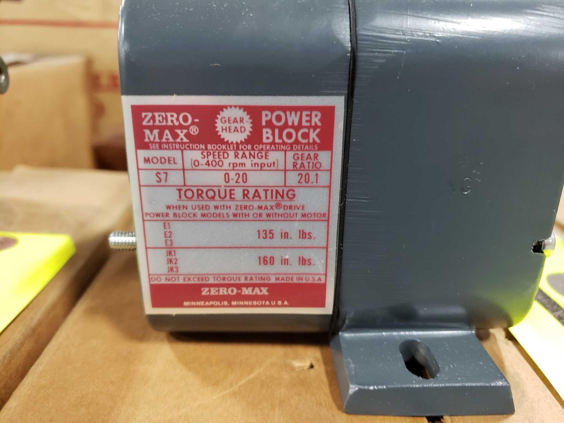 Zero-max gearhead power block model S7, 0-20 output rotation, 12lb torque, 20:1 range. New in box. - Image 2 of 3