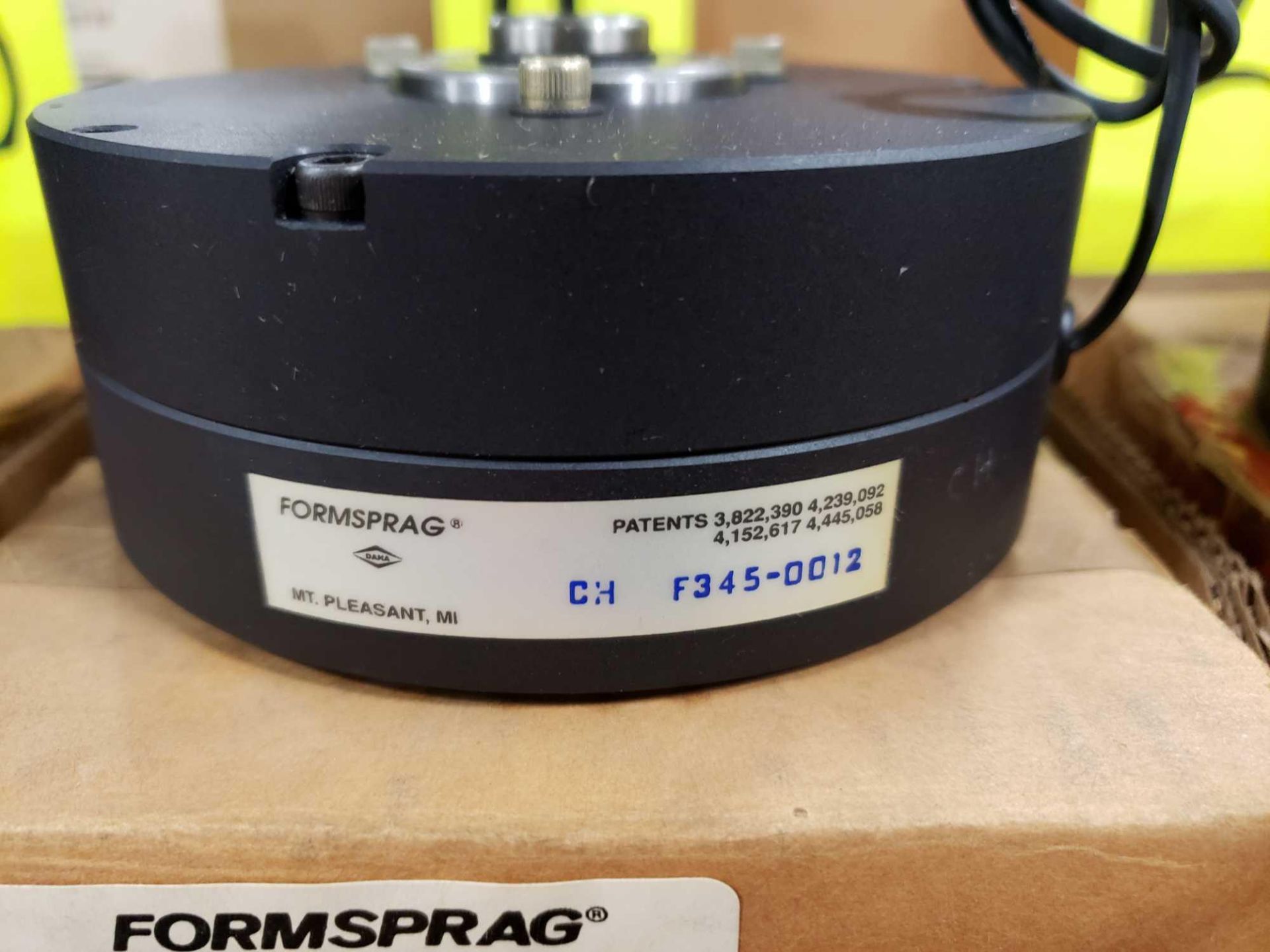 Formsprag Magpowr sofstep model PSB-70/90V magnetic partical clutch brake. New in box. - Image 2 of 3