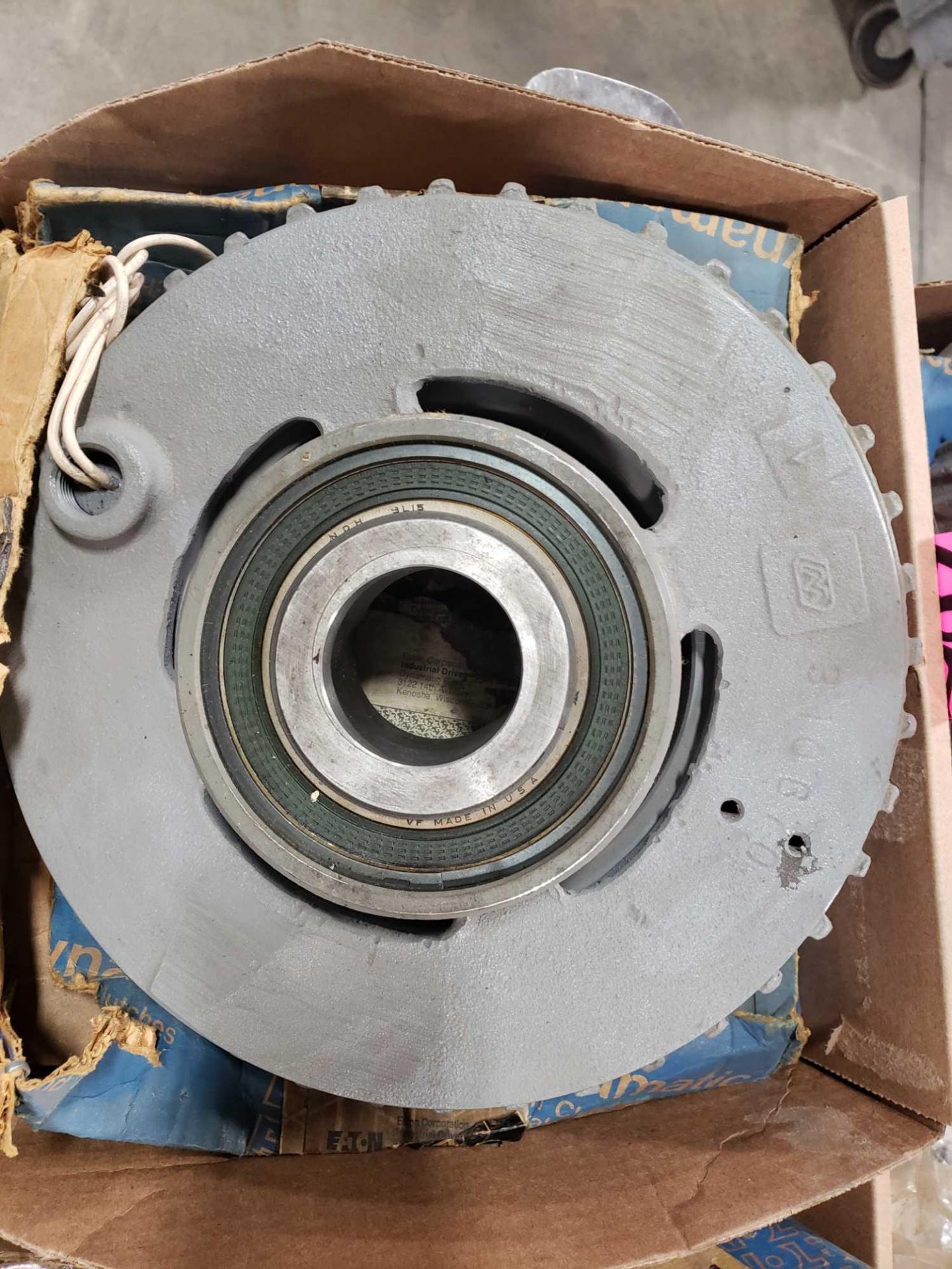 Eaton Dynamatics 310670 clutch brake. New as pictured. - Image 3 of 3