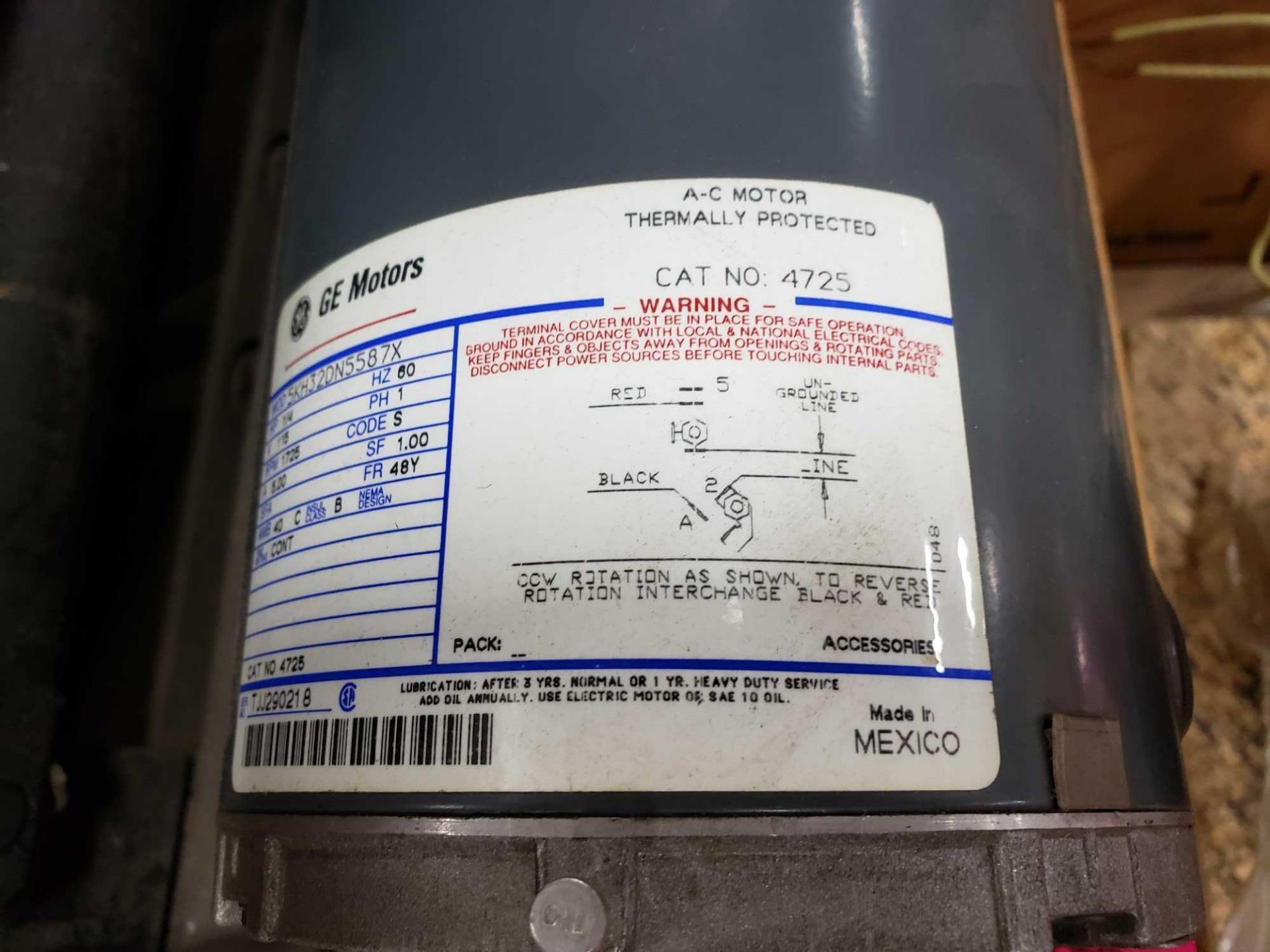 1/4hp GE motors model 5KH32DN5587X, single phase 115v, 1725 rpm, 48Y frame. New in box. - Image 4 of 5