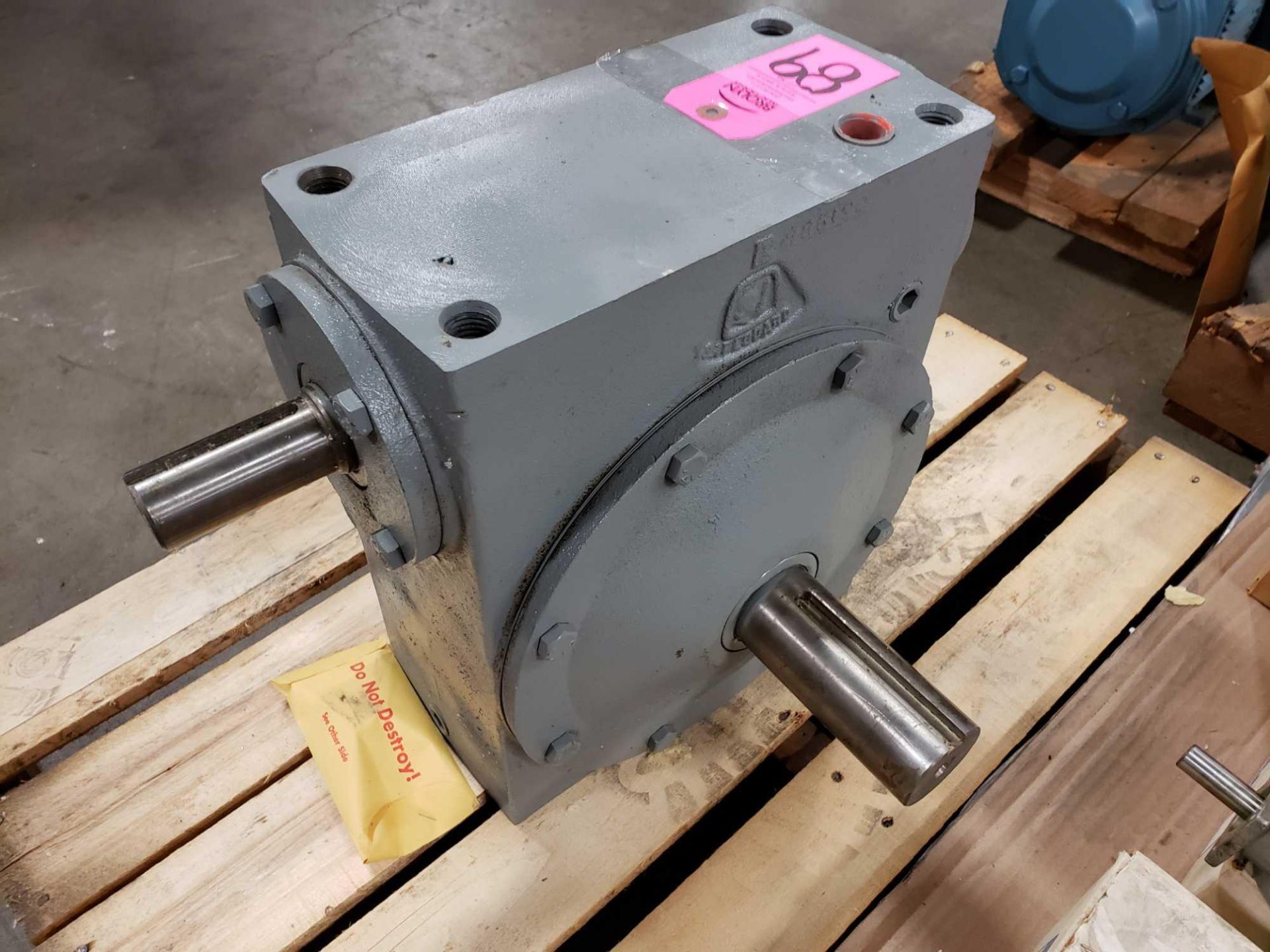 Hub City gear box speed reducer model 601, ratio 20/1WR, style C. New in box. - Image 3 of 3