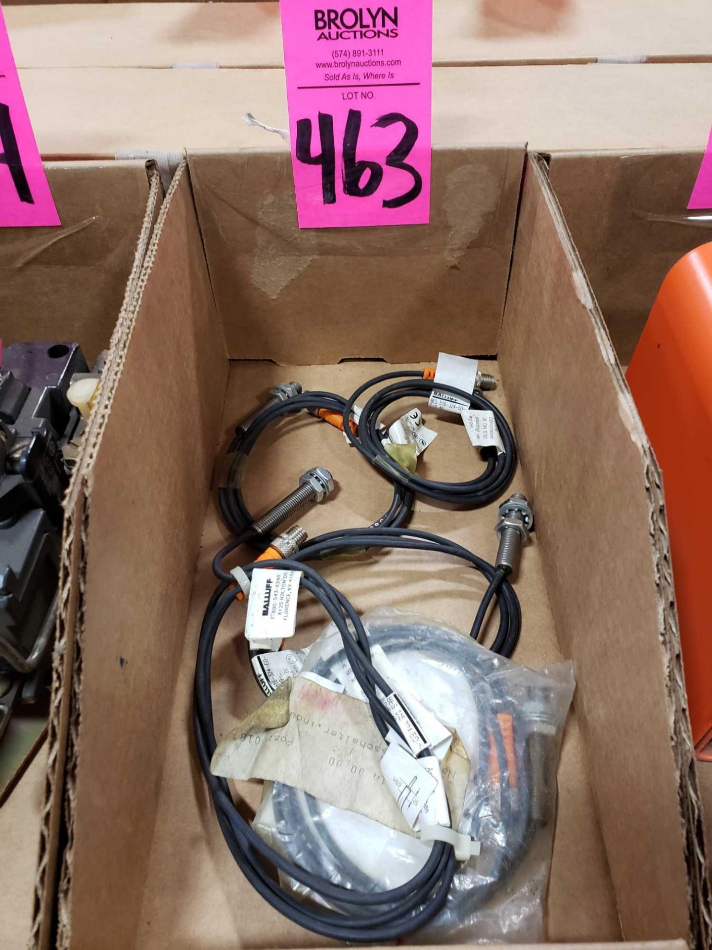 Qty 5 - Assorted Balluff photoelectric sensors. New as pictured.