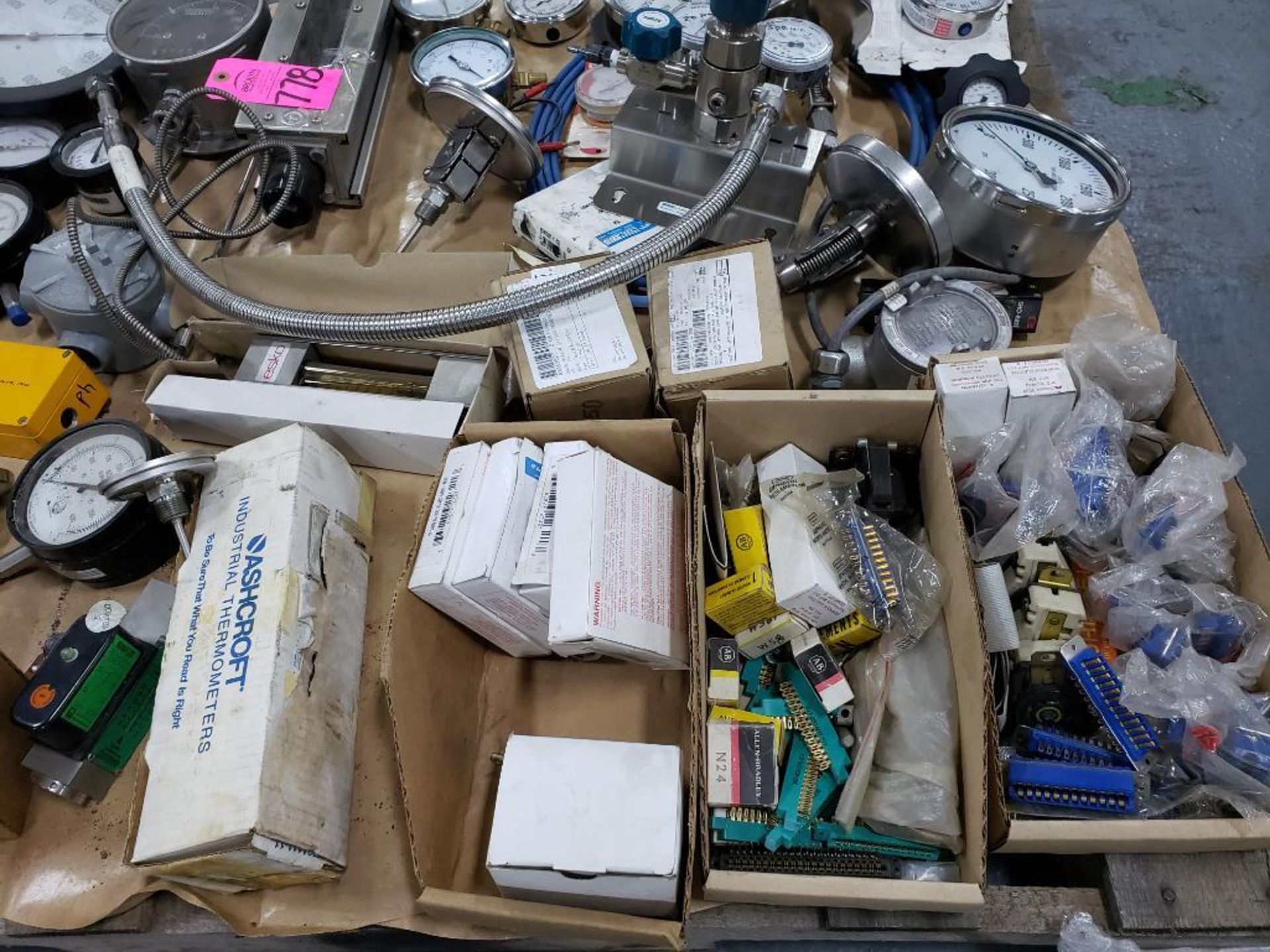 Pallet of assorted parts and equipment. - Image 4 of 7