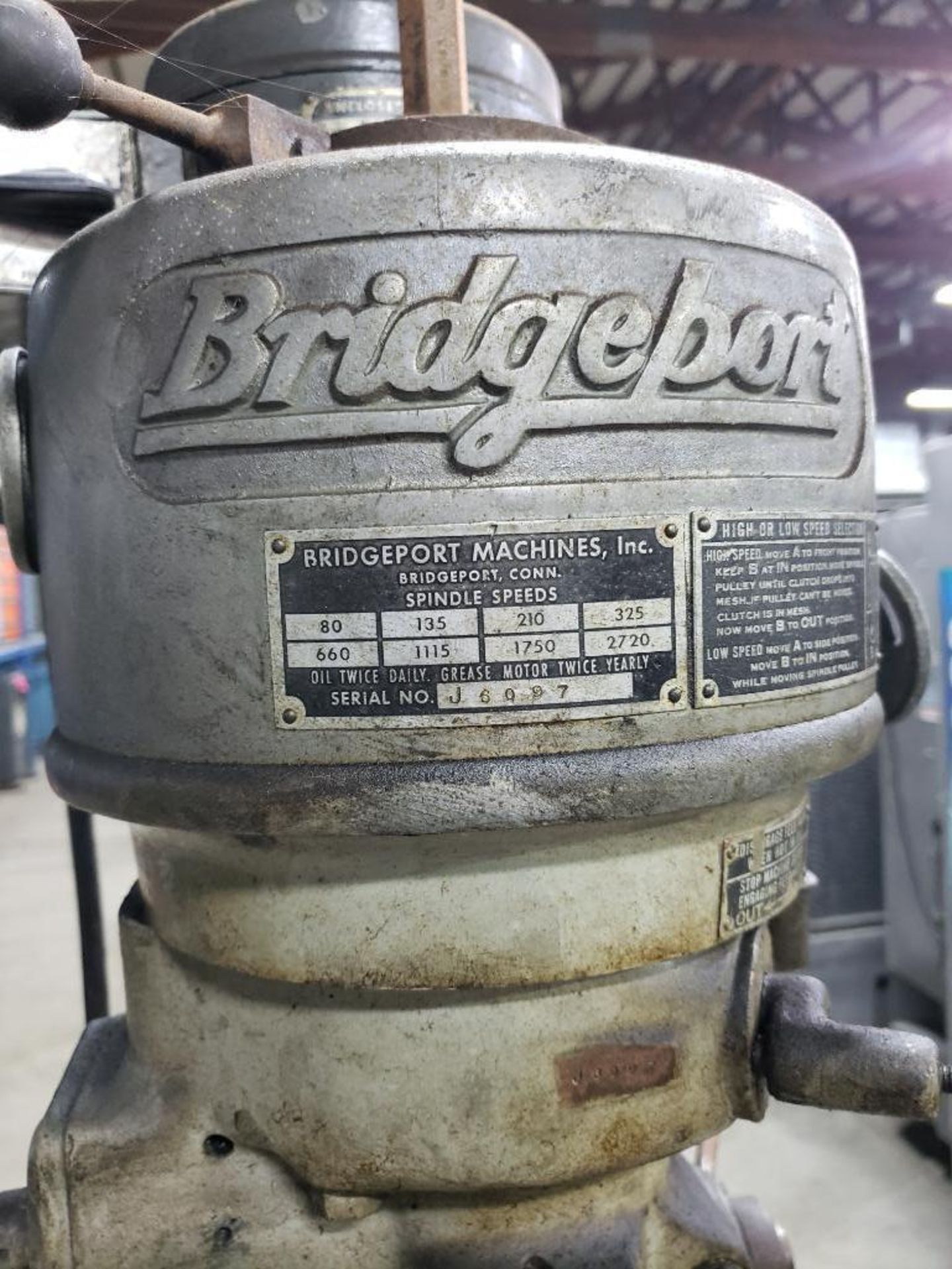 Bridgeport J-head mill, power feed table. Serial number 17185, Mfg year 1953. - Image 3 of 9