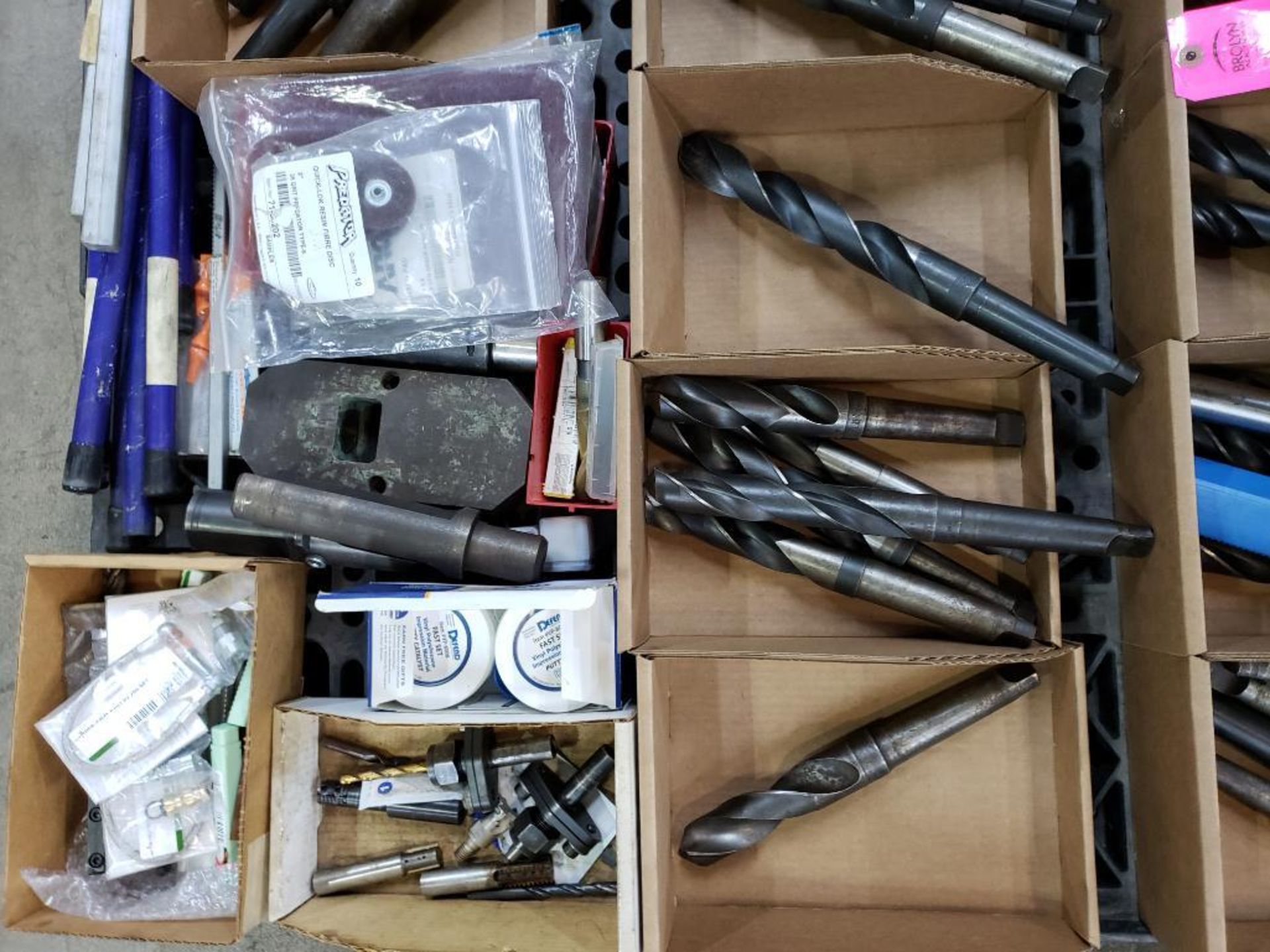 Pallet with large assortment of drills and other assorted consumables. - Image 2 of 5