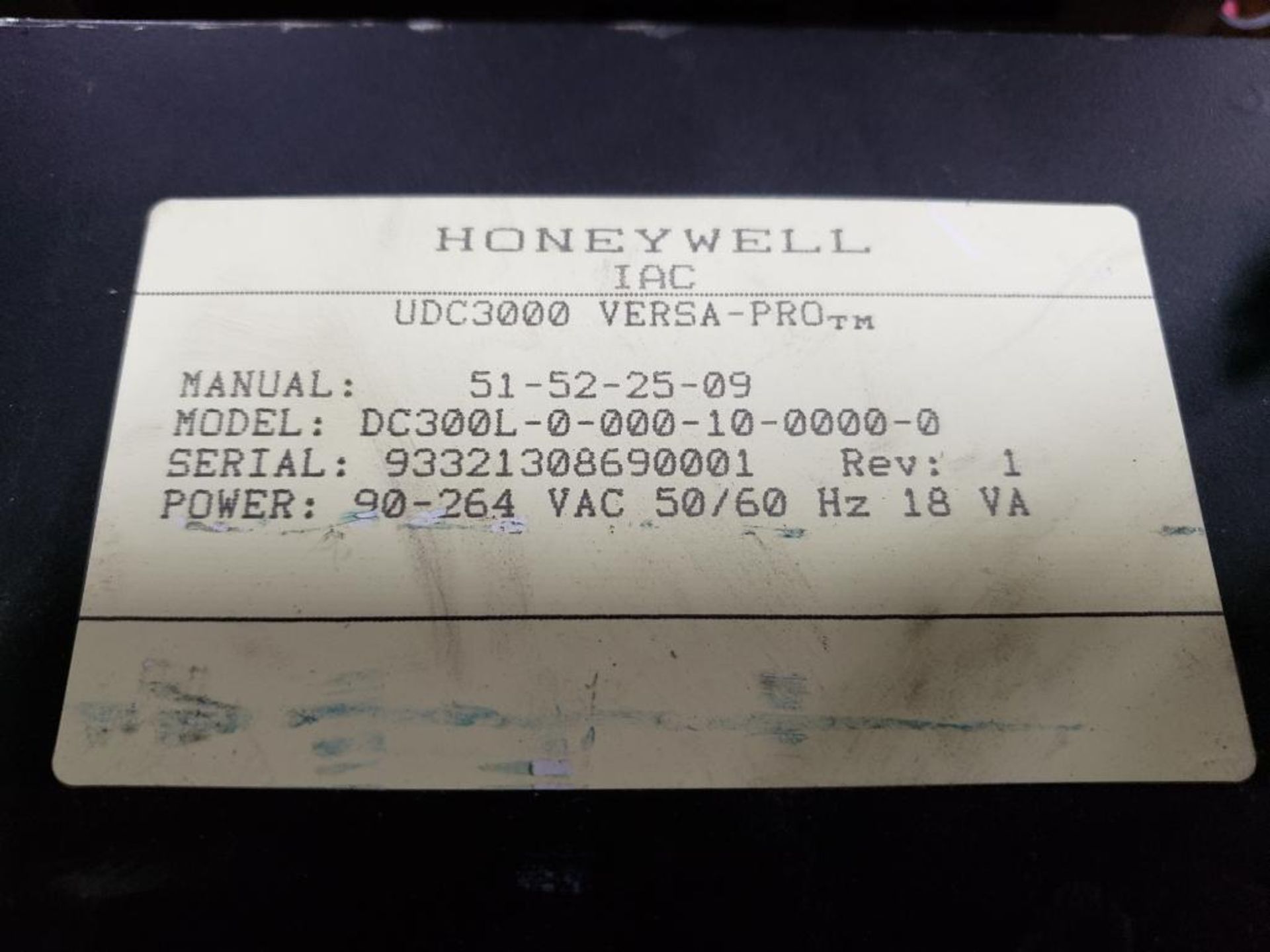 Qty 4 - Honeywell UDC3000 versa-pro model DC300E-E-200-12-0000-0. - Image 5 of 5