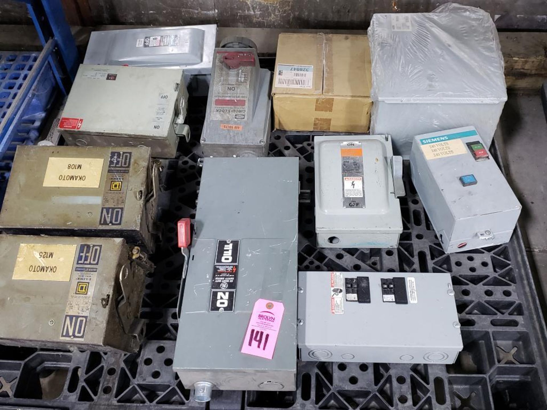 Qty 11 - Assorted disconnects, buss plugs and explosion proof plug on pallet.