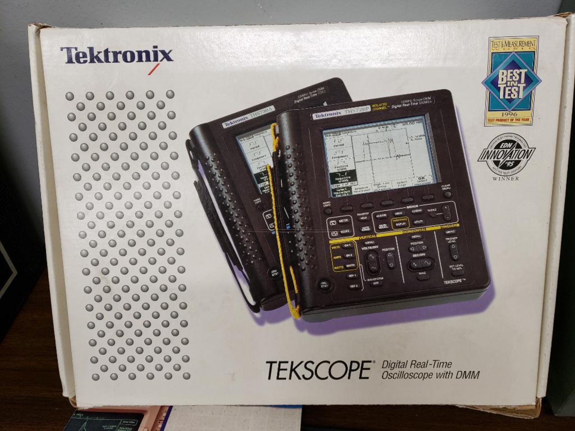 Tektronix 100MHz scope model THS720A. - Bild 7 aus 7