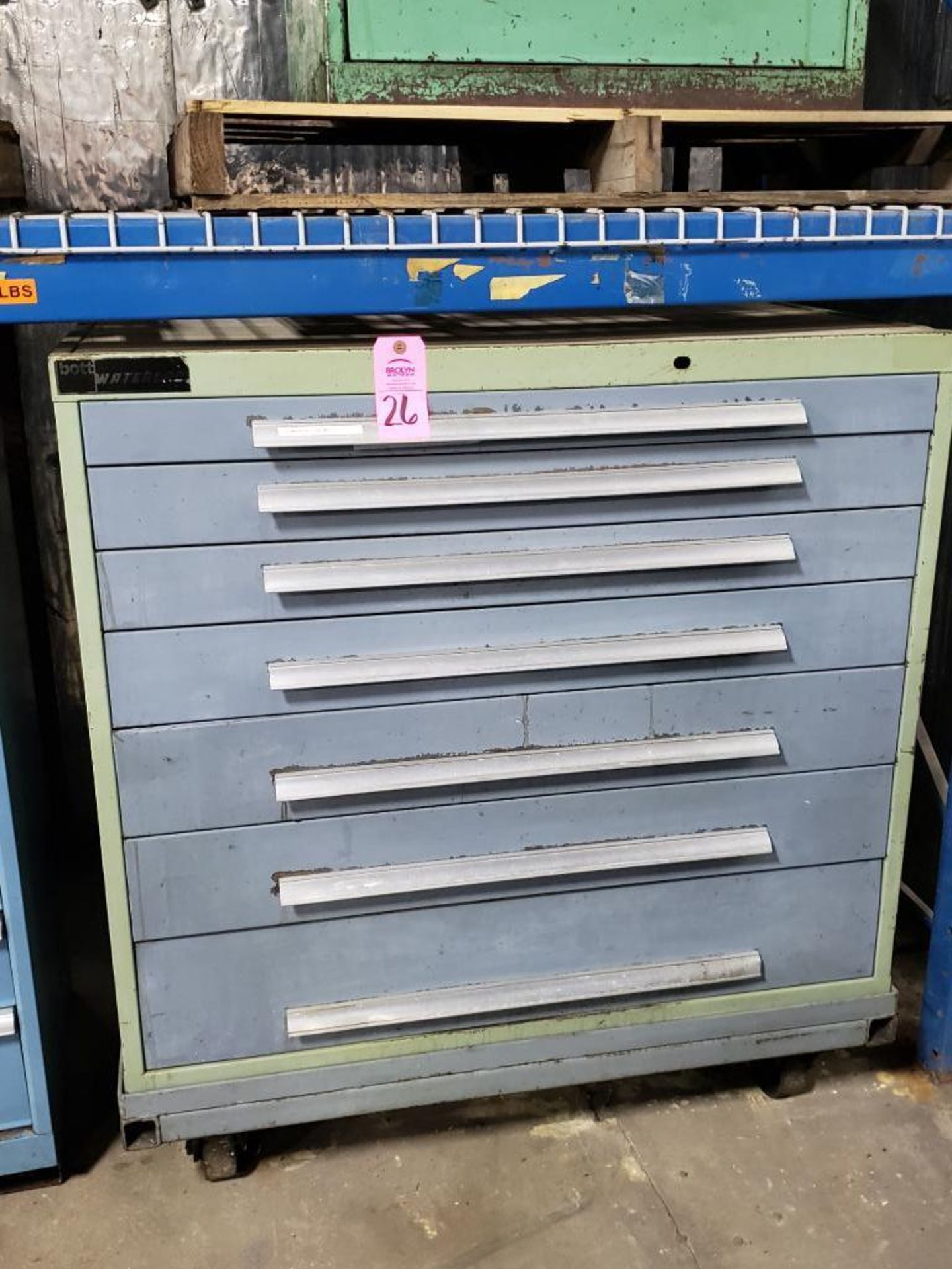 7 drawer Bott Waterloo tool cabinet on casters. Overall dimensions 48Tx44.5Wx30D.