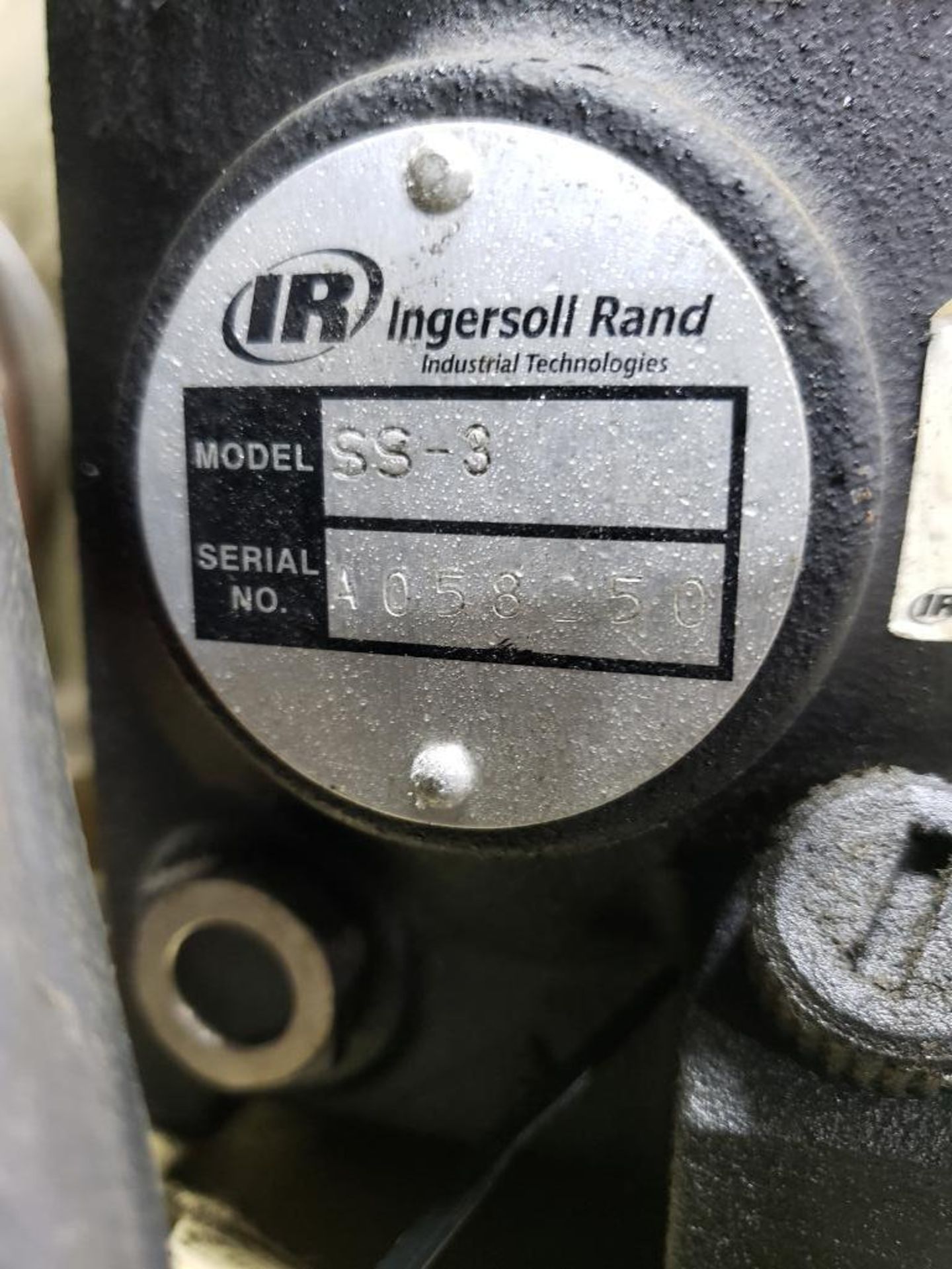 60 gallon Ingersoll Rand compressor model SS3660V, single phase 230v, 135psig. - Image 4 of 9