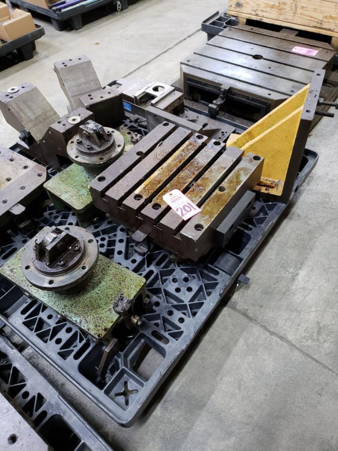 Pallet of assorted machine tooling and set up fixtures. - Image 2 of 6