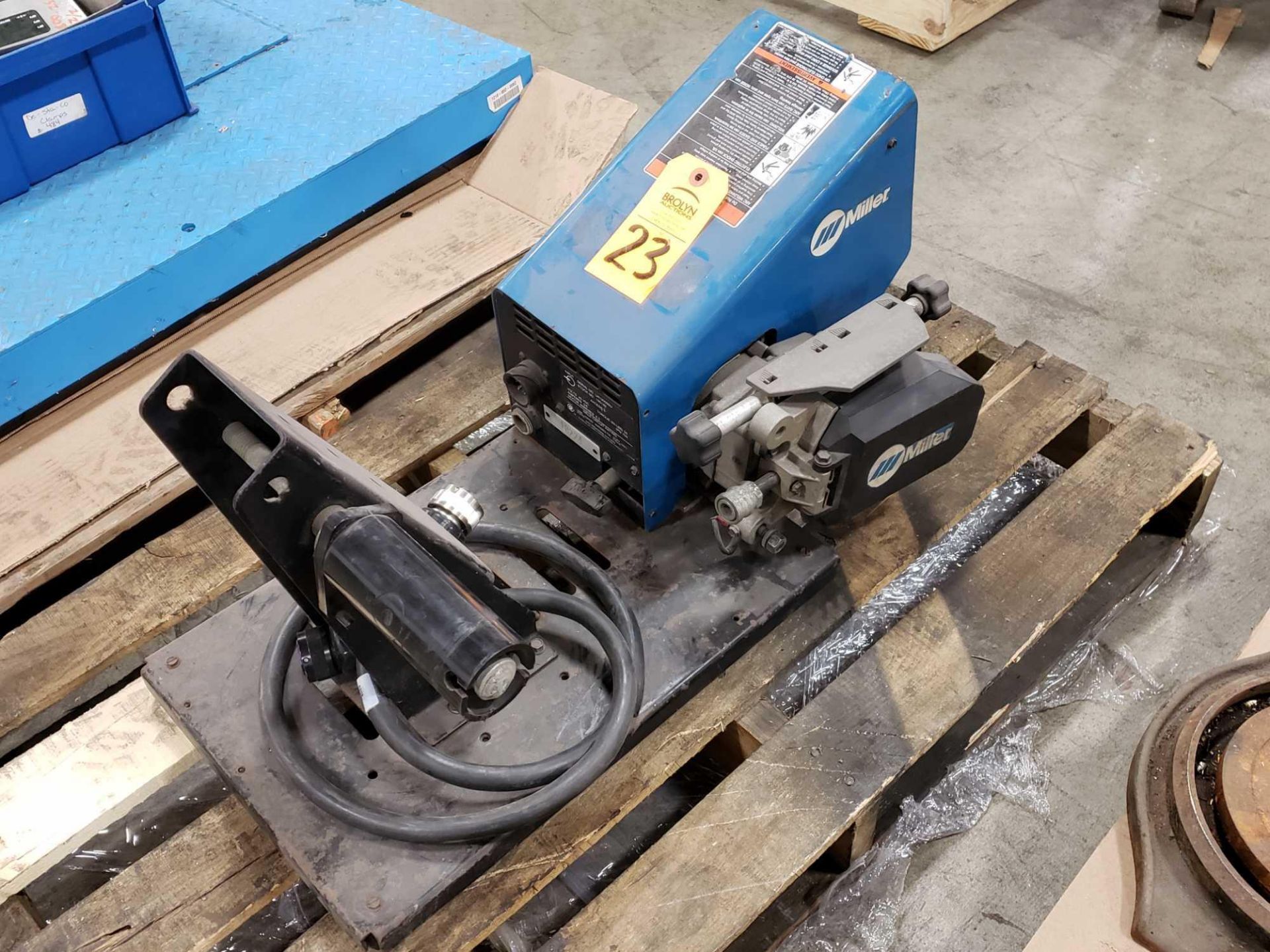 Miller welder model Axcess 40V wire feed unit.