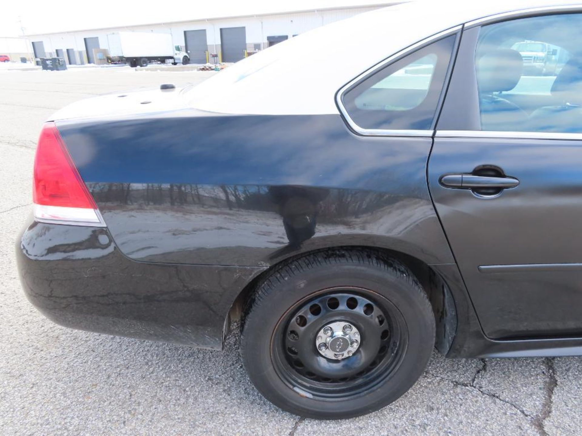 2011 Chevrolet Impala Police Car. 110,668 miles. VIN 2G1WD5E35C1156275. - Image 9 of 23