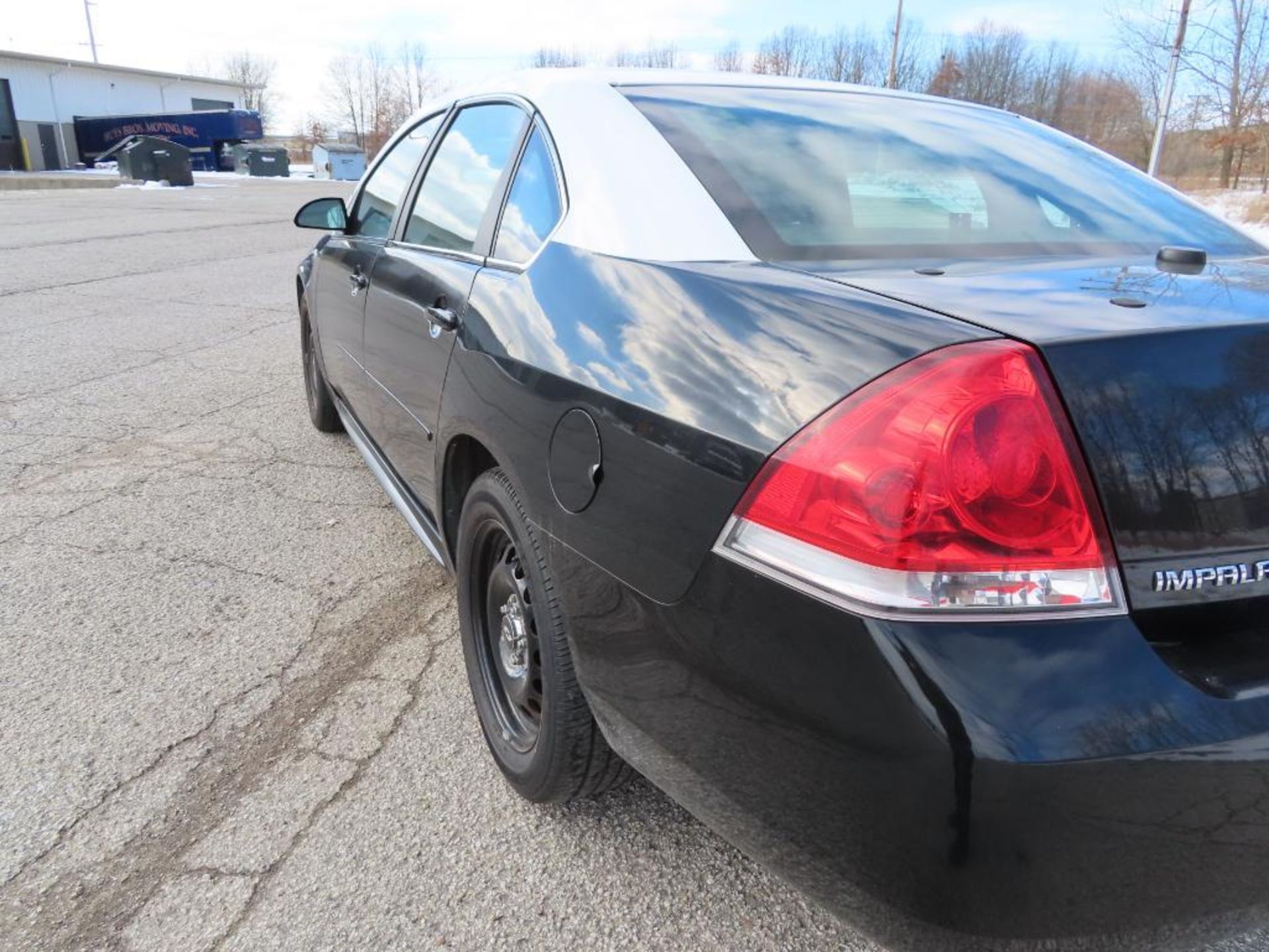 2011 Chevrolet Impala Police Car. 110,668 miles. VIN 2G1WD5E35C1156275. - Image 6 of 23