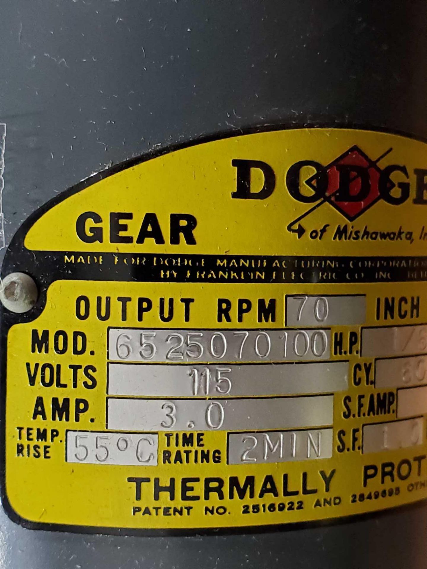 Dodge gearmotor model 6525070100, 1/6hp, single phase 115v, 70rpm output, 1625rpm input. New box. - Image 2 of 3