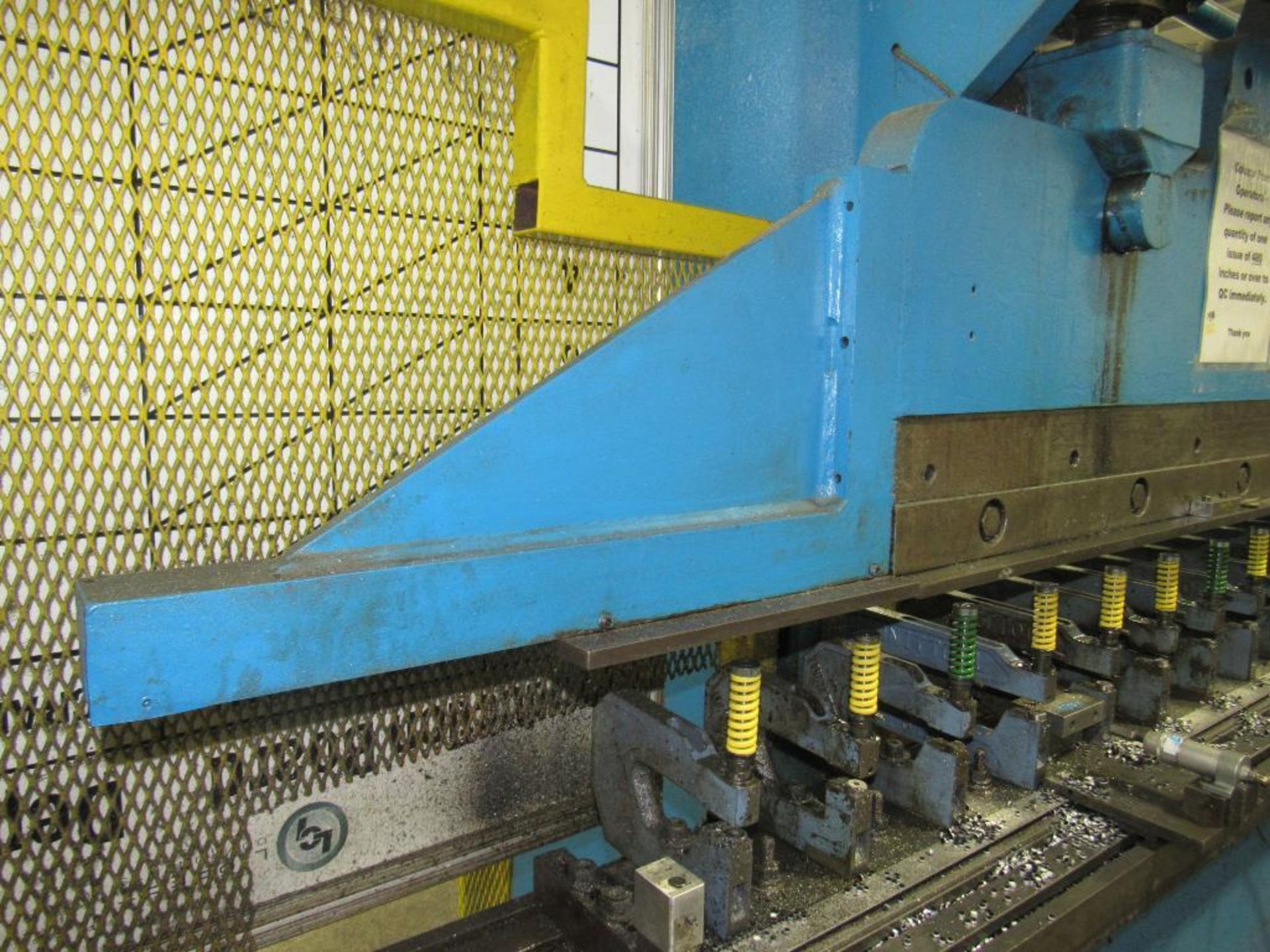 60-90 ton 12' Chicago Dreis and Krump model 1012-L Press Brake. Serial number L-17561. - Image 3 of 15