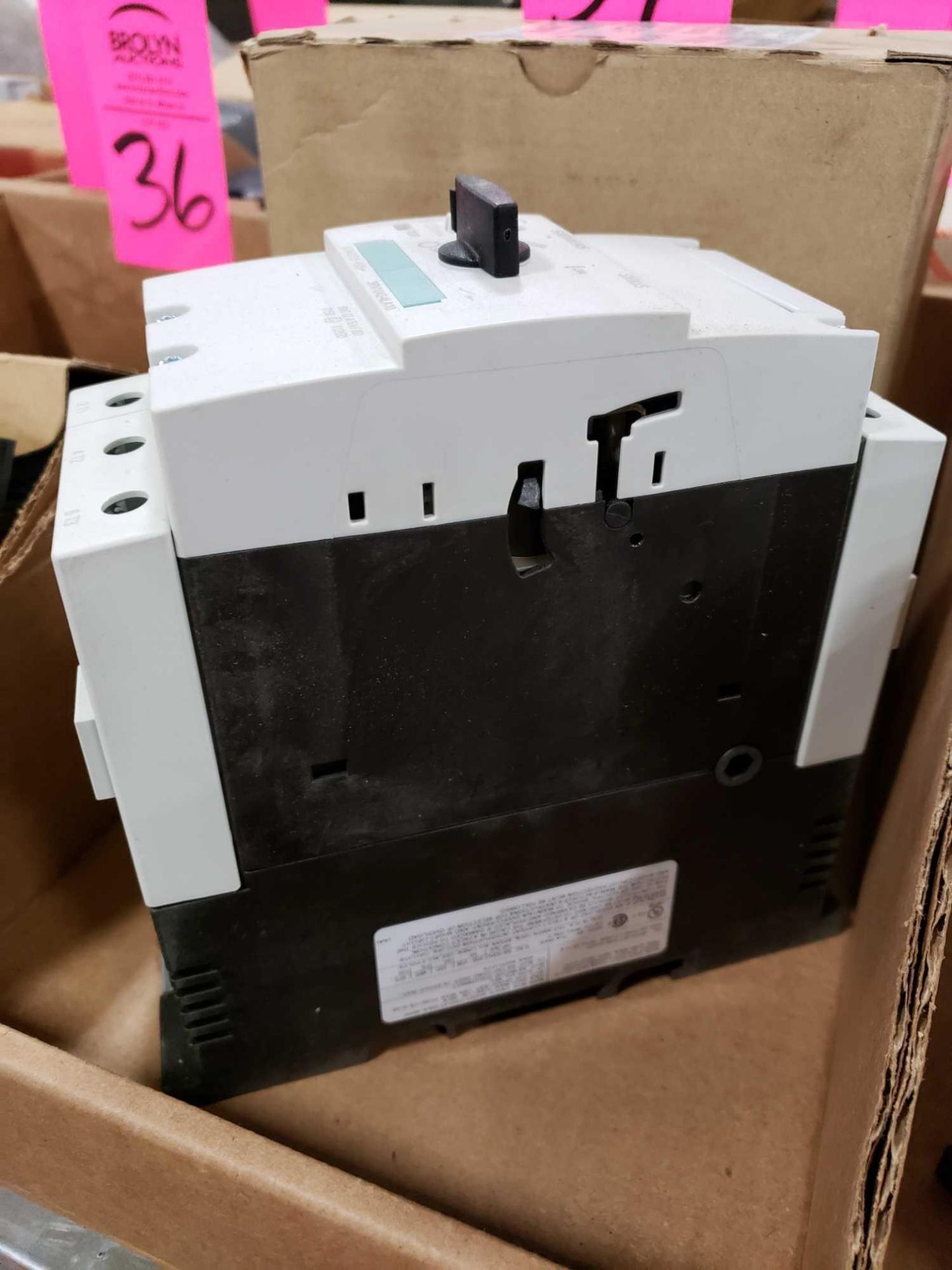 Siemens contactor model 3RV1042-4LA10. New in box. - Image 3 of 4