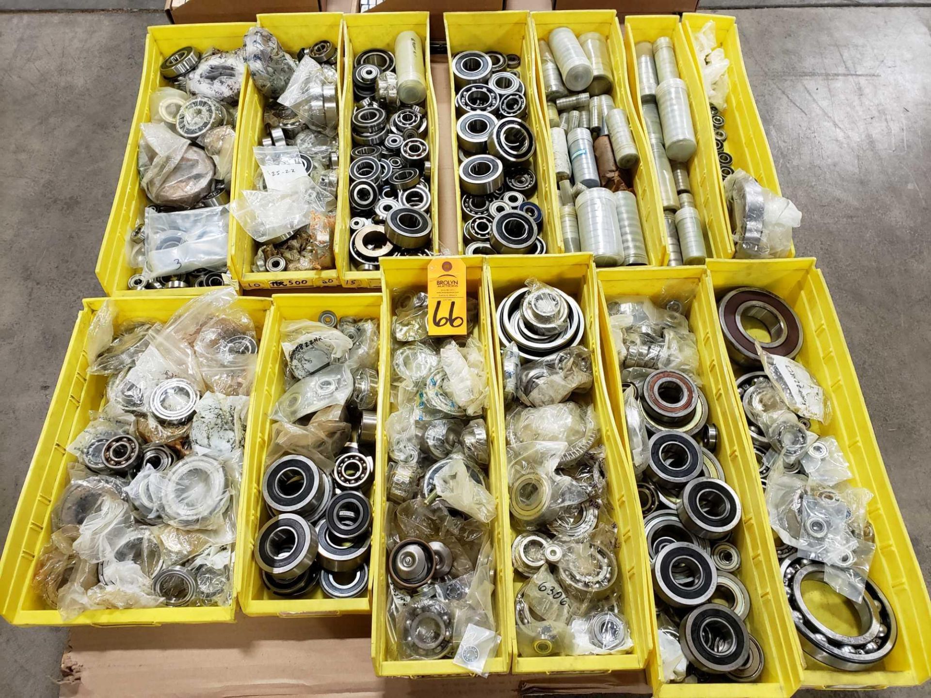 Pallet of assorted bearings. Most are new without box.