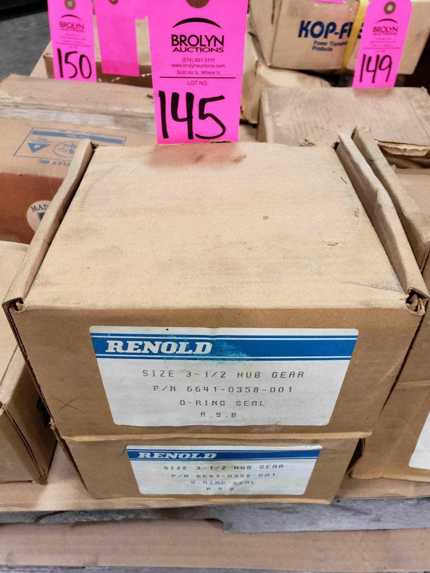 Qty 2 - Renold size 3-1/2 hub gear part number 6641-0358-001. New in box.